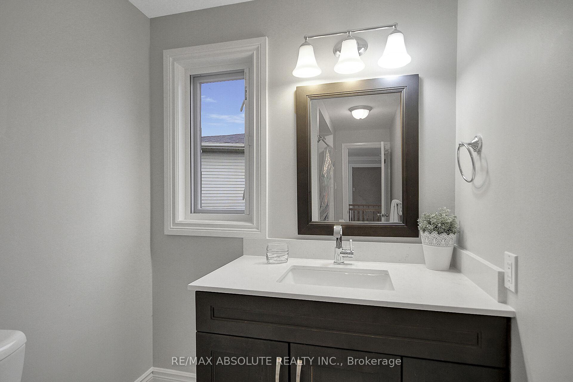 Photo 41 of 10 Wellfleet Crescent, Ottawa, Barrhaven - Cedargrove/Fraserdale — HOMEH