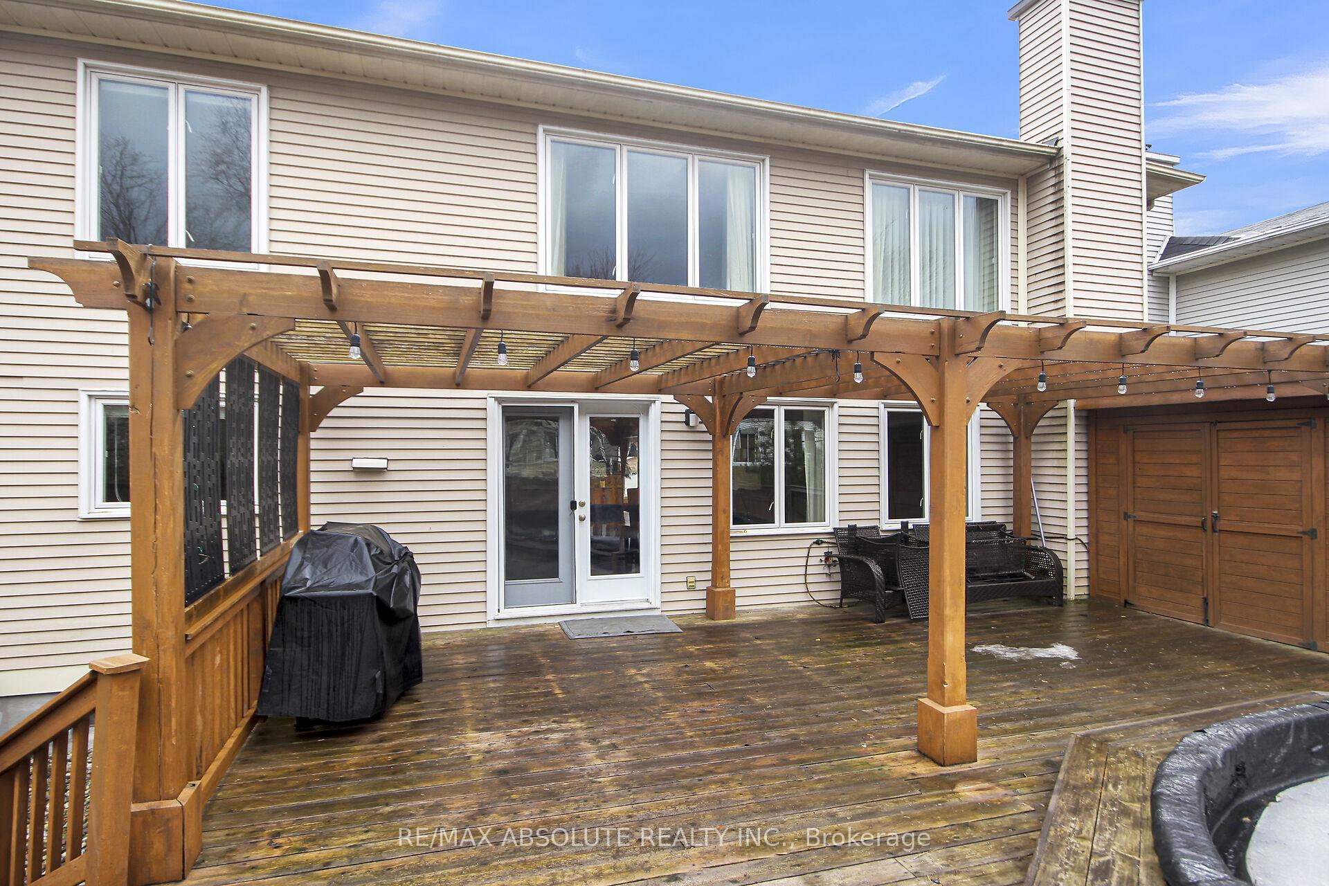 Photo 42 of 10 Wellfleet Crescent, Ottawa, Barrhaven - Cedargrove/Fraserdale — HOMEH