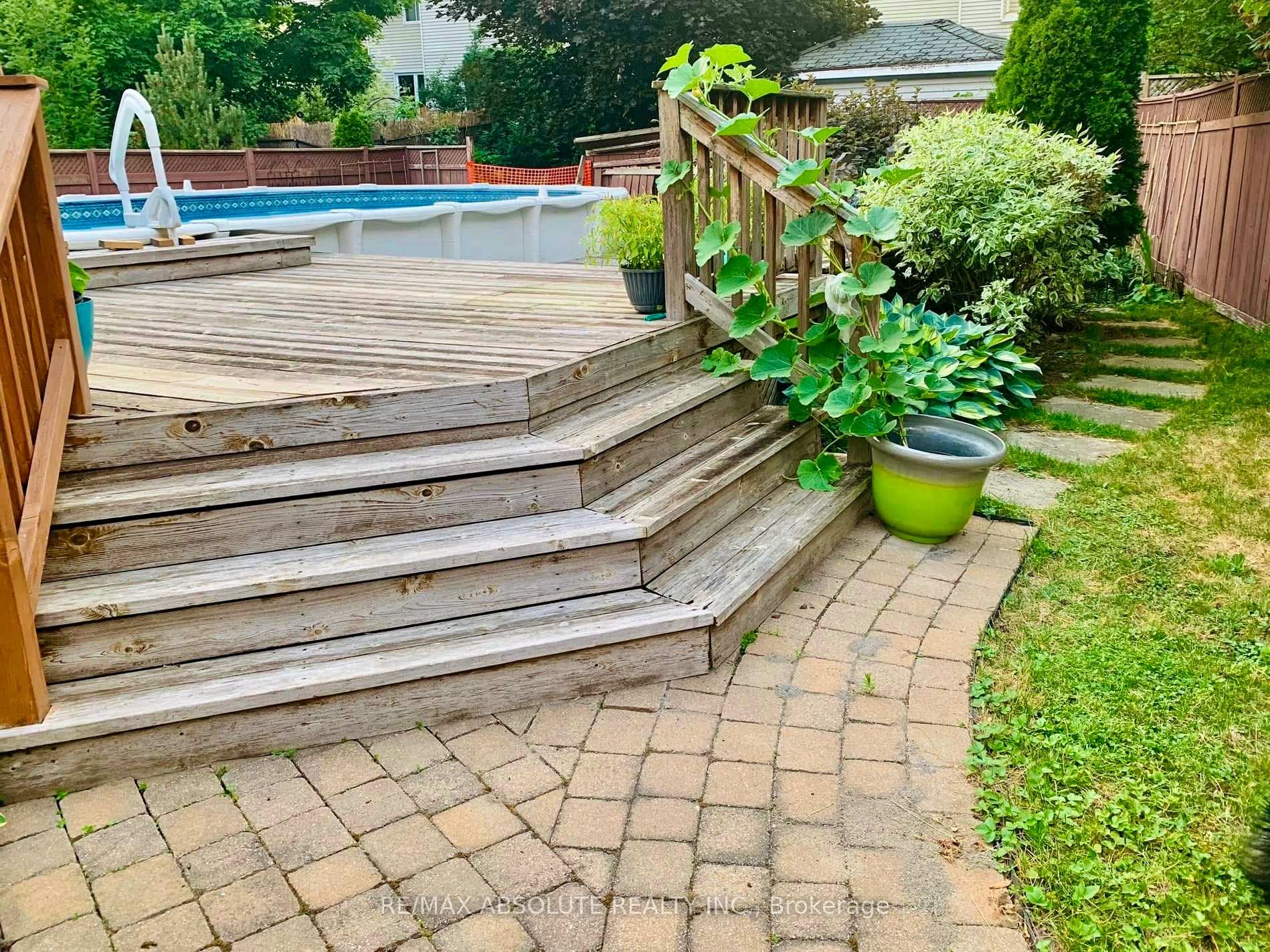 Photo 45 of 10 Wellfleet Crescent, Ottawa, Barrhaven - Cedargrove/Fraserdale — HOMEH
