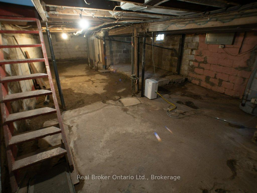 Photo 30 of 10 Albemarle Street, Hamilton, Industrial Sector — HOMEH