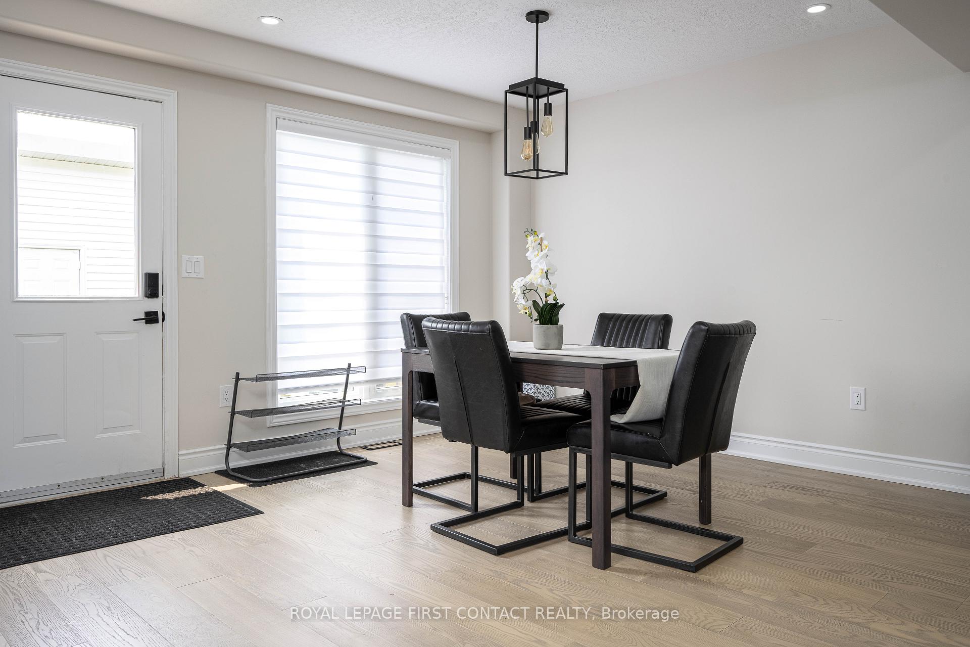 Photo 4 of 12D Marsellus Drive, Barrie, Holly — HOMEH
