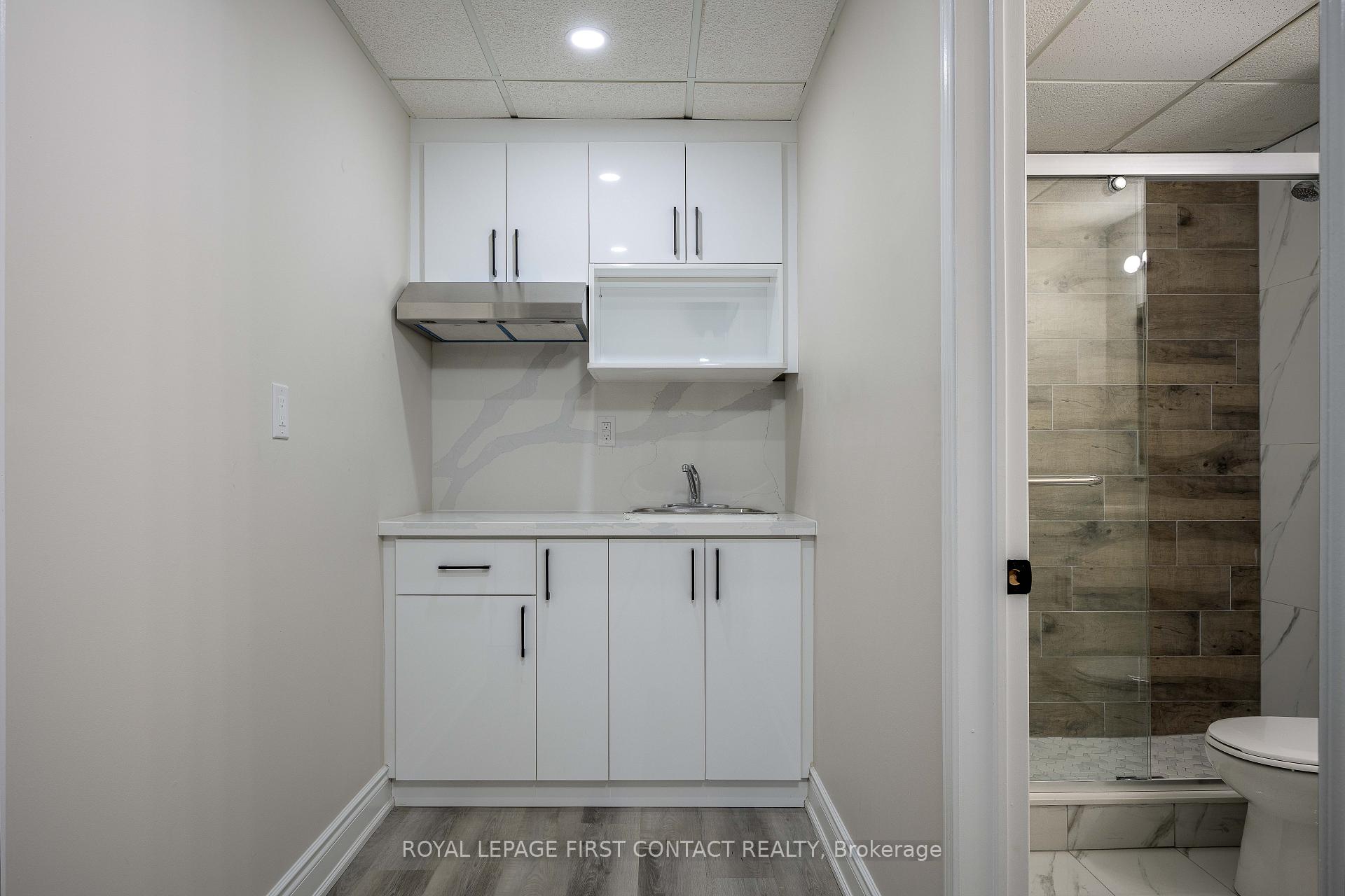 Photo 12 of 12D Marsellus Drive, Barrie, Holly — HOMEH