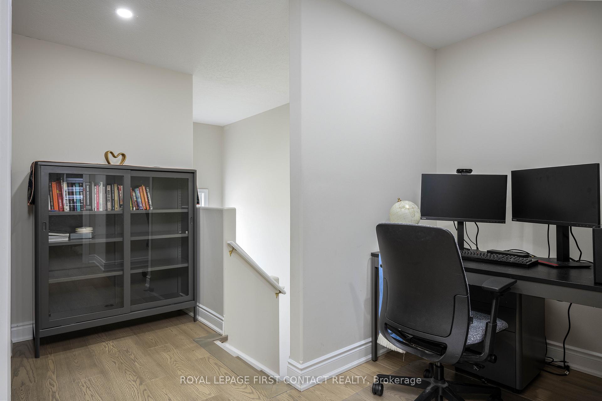 Photo 14 of 12D Marsellus Drive, Barrie, Holly — HOMEH