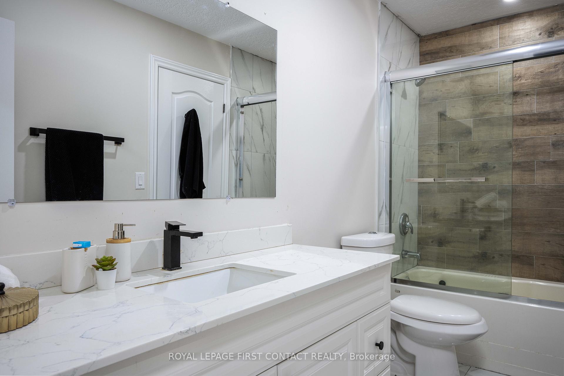 Photo 18 of 12D Marsellus Drive, Barrie, Holly — HOMEH