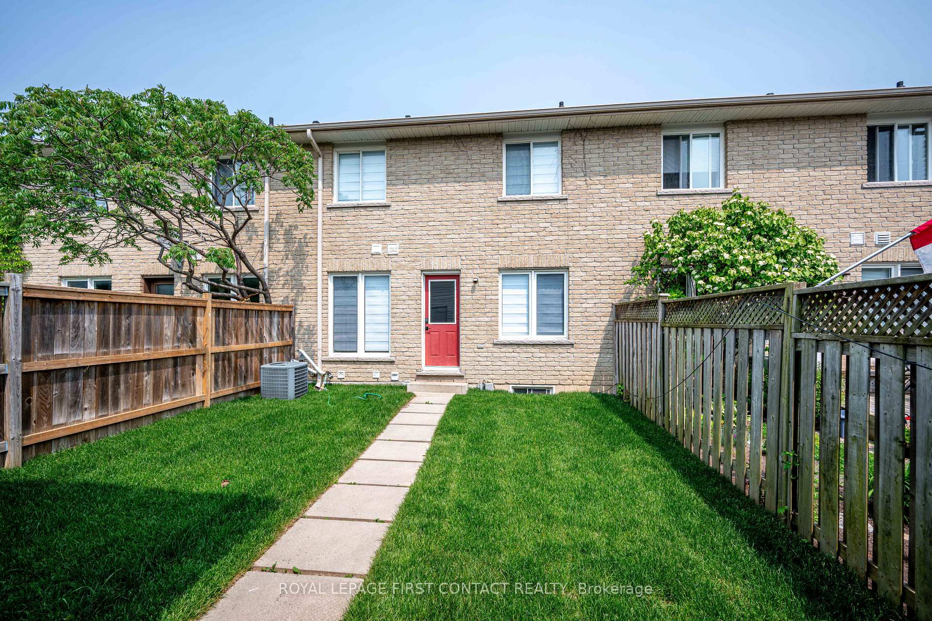 Photo 21 of 12D Marsellus Drive, Barrie, Holly — HOMEH