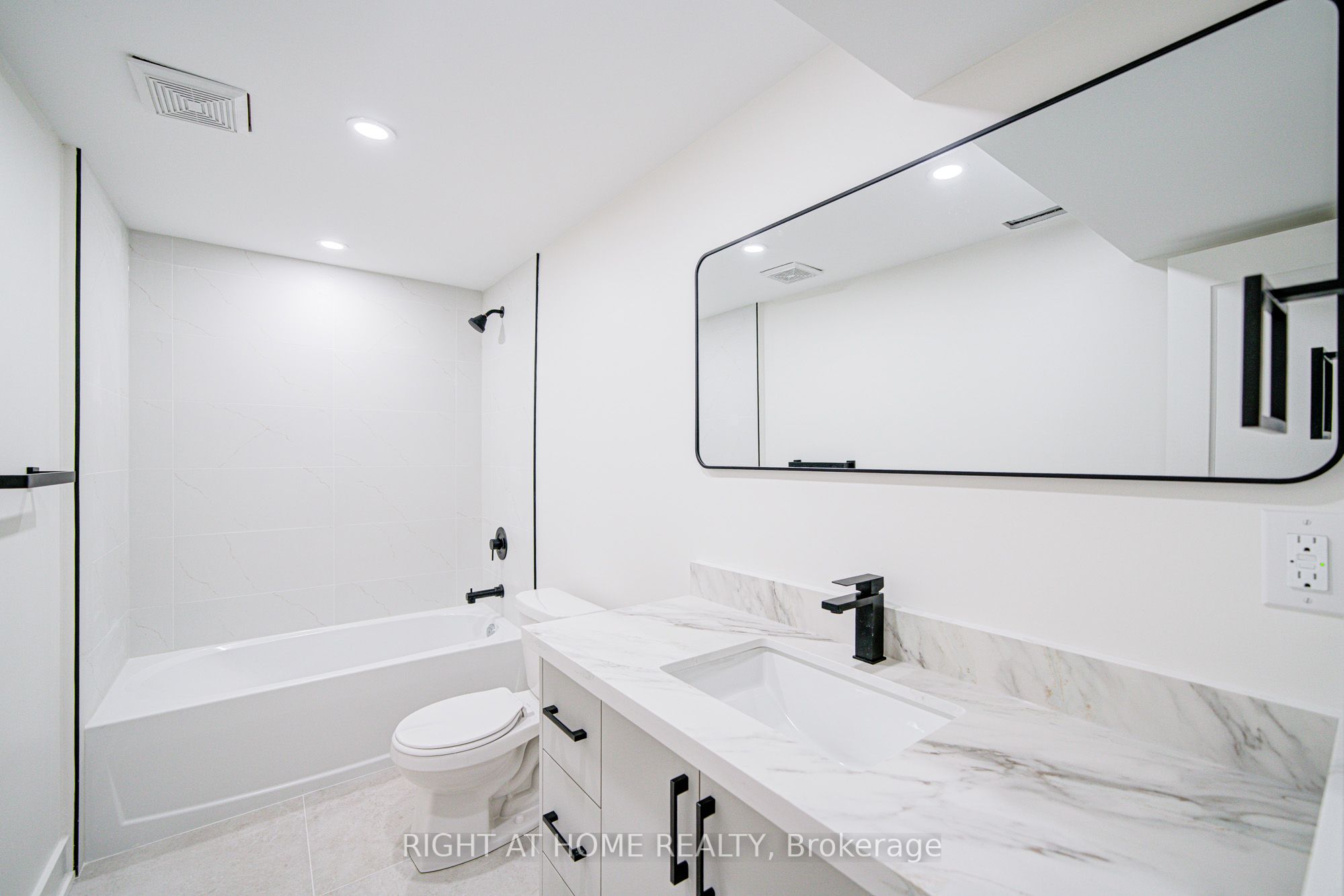Photo 39 of (LOWER) 705 Glenforest Street, Oshawa, Northglen — HOMEH