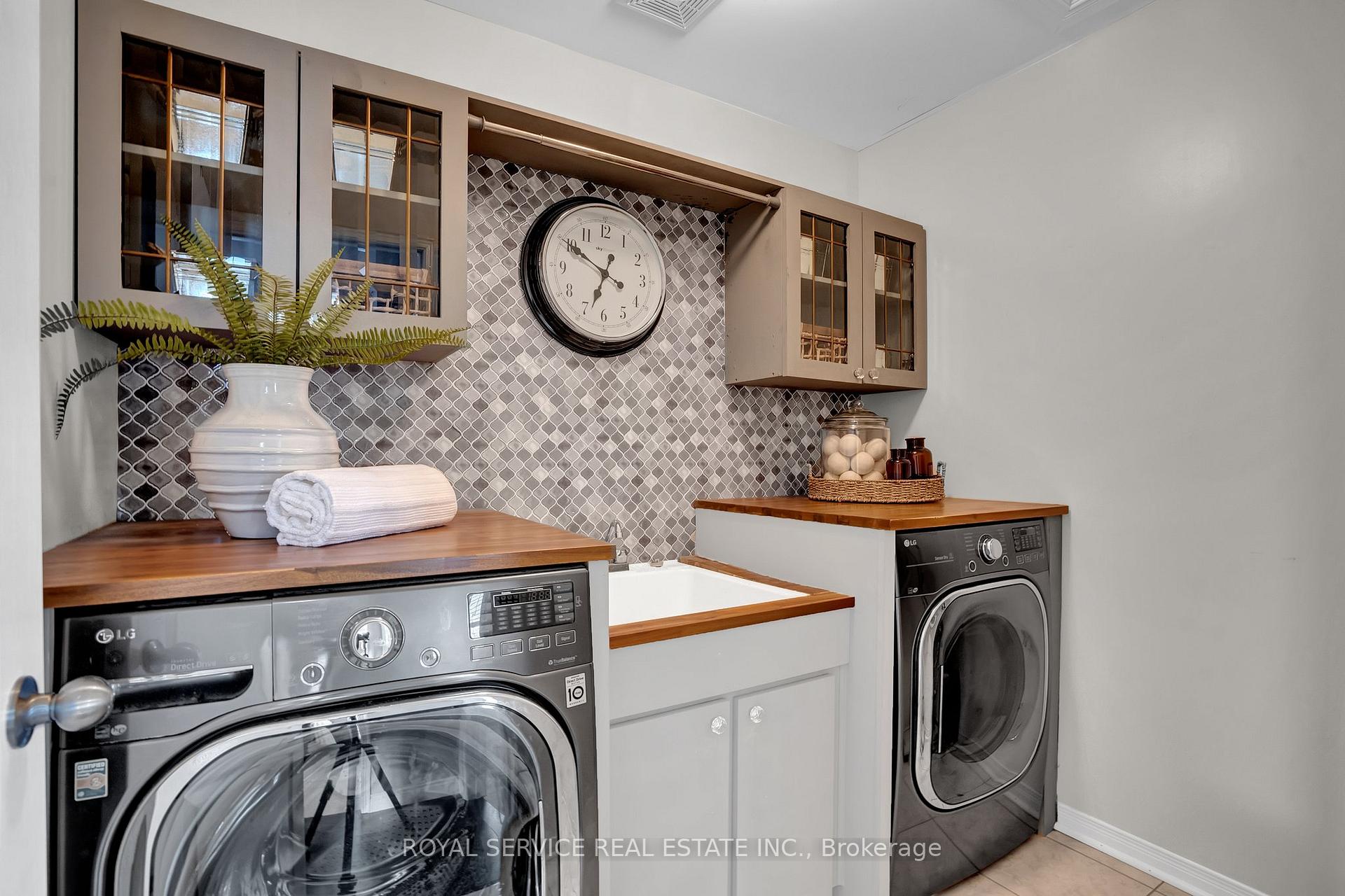 Photo 32 of 24 Ray Richards Street, Clarington, Bowmanville — HOMEH