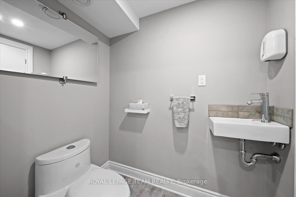 Photo 54 of 1 Peterson Place, Ottawa, Kanata - Katimavik — HOMEH
