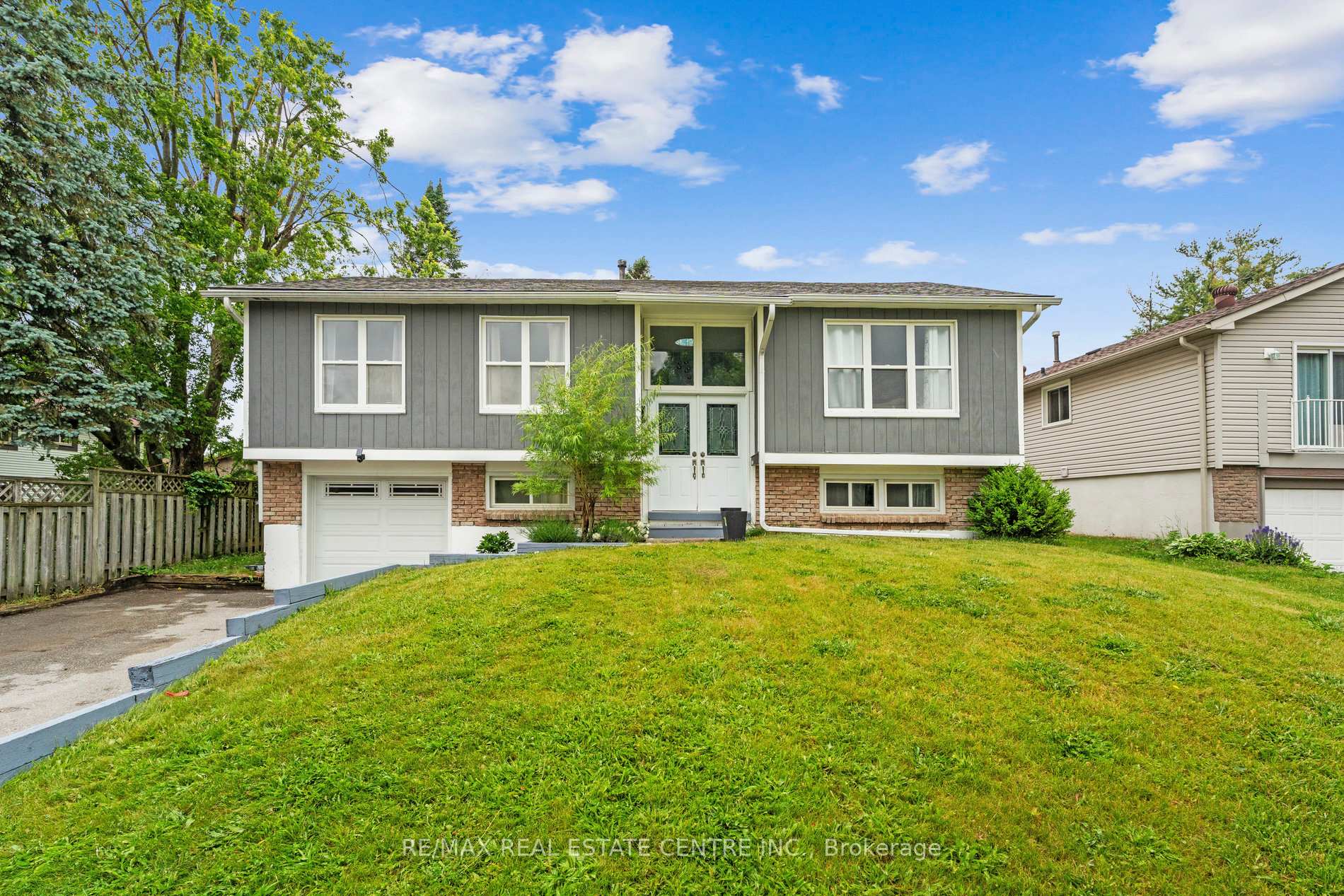 Photo 1 of 24 Gloria Street, Barrie, Sunnidale — HOMEH