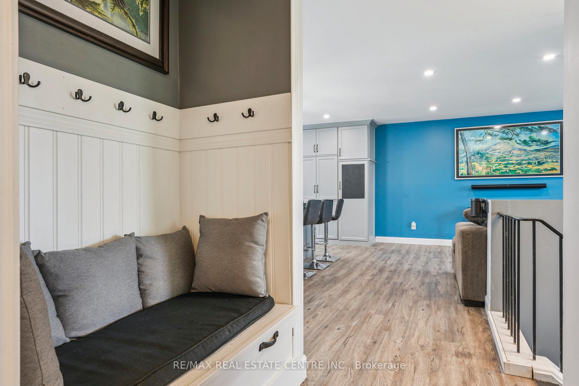 Photo 6 of 24 Gloria Street, Barrie, Sunnidale — HOMEH