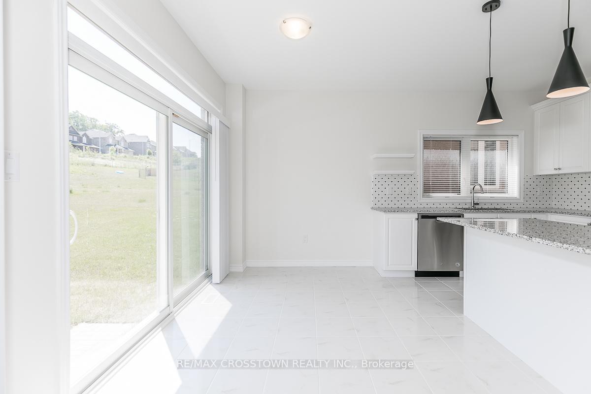 Photo 9 of 170 Muirfield Drive, Barrie, Ardagh — HOMEH