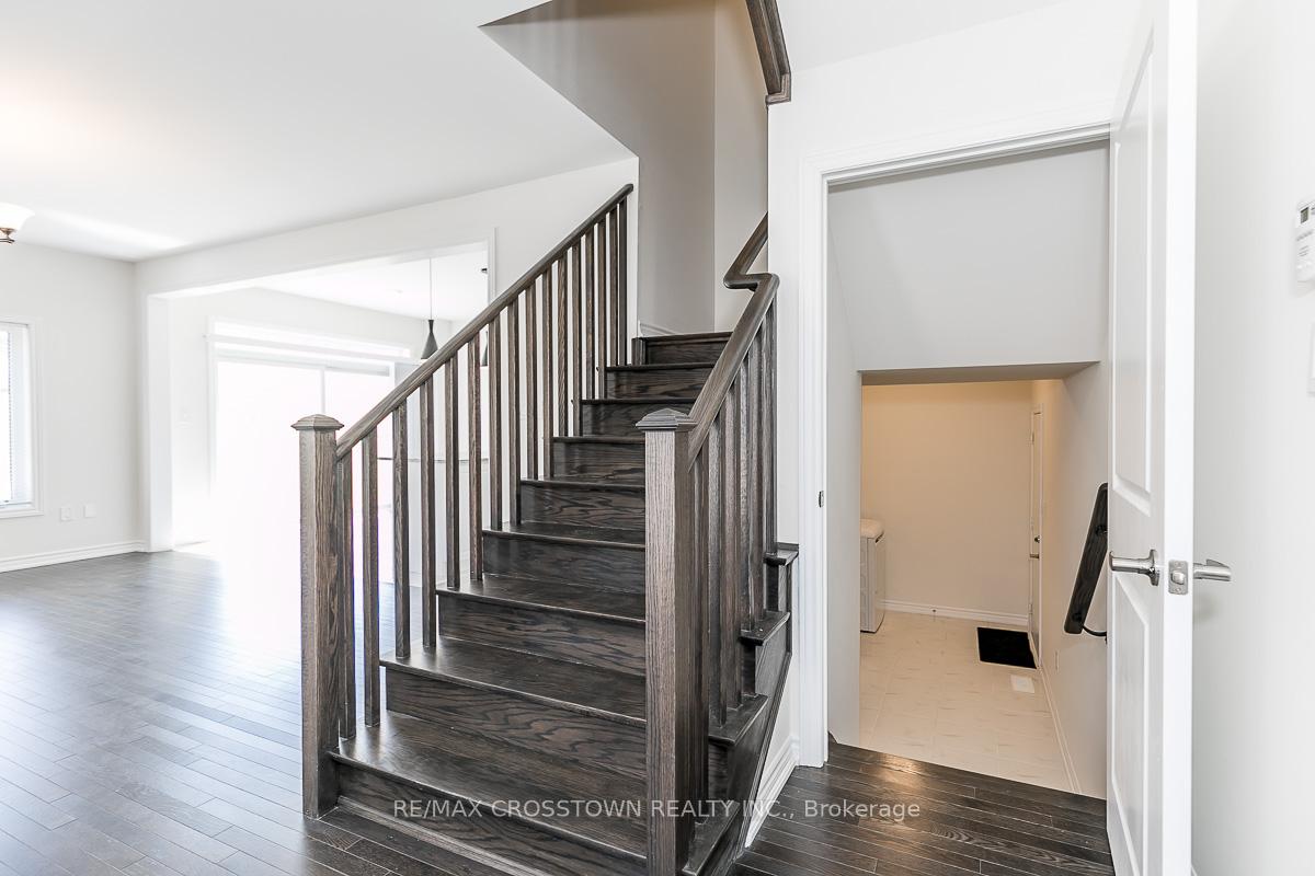 Photo 13 of 170 Muirfield Drive, Barrie, Ardagh — HOMEH