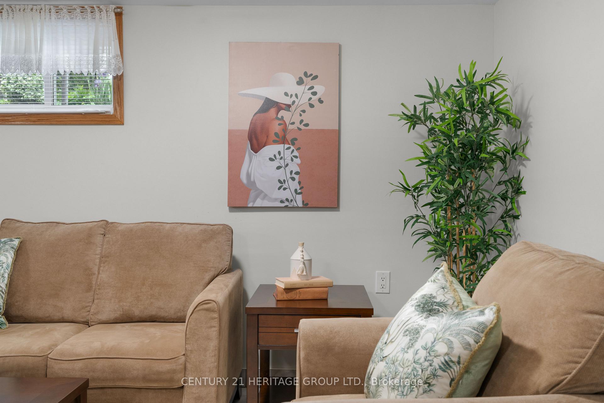 Photo 30 of 133 Picton Street E, Hamilton, North End — HOMEH