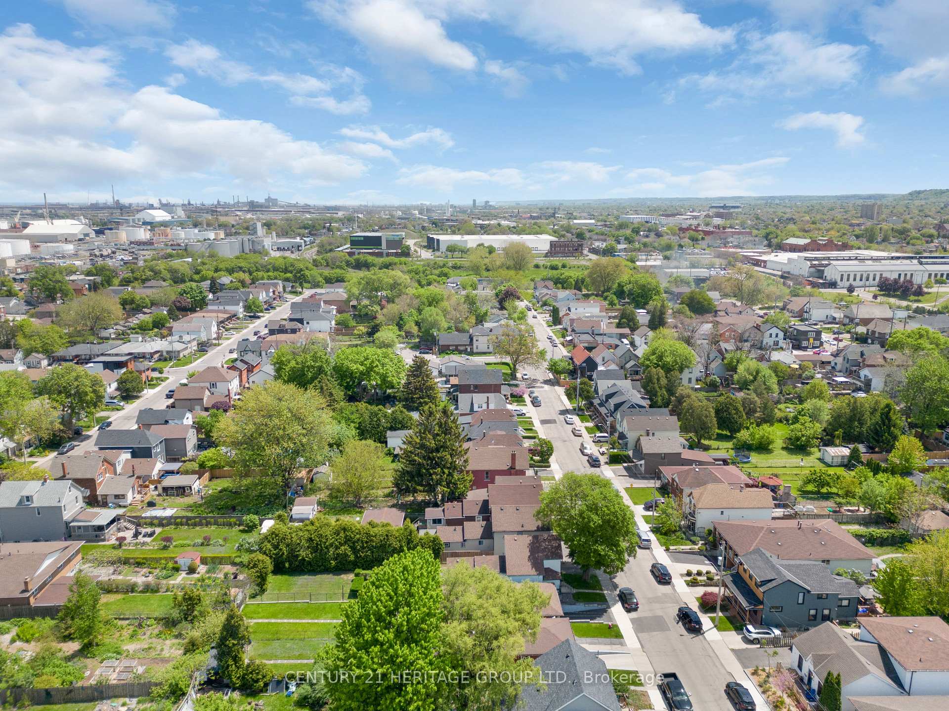 Photo 47 of 133 Picton Street E, Hamilton, North End — HOMEH