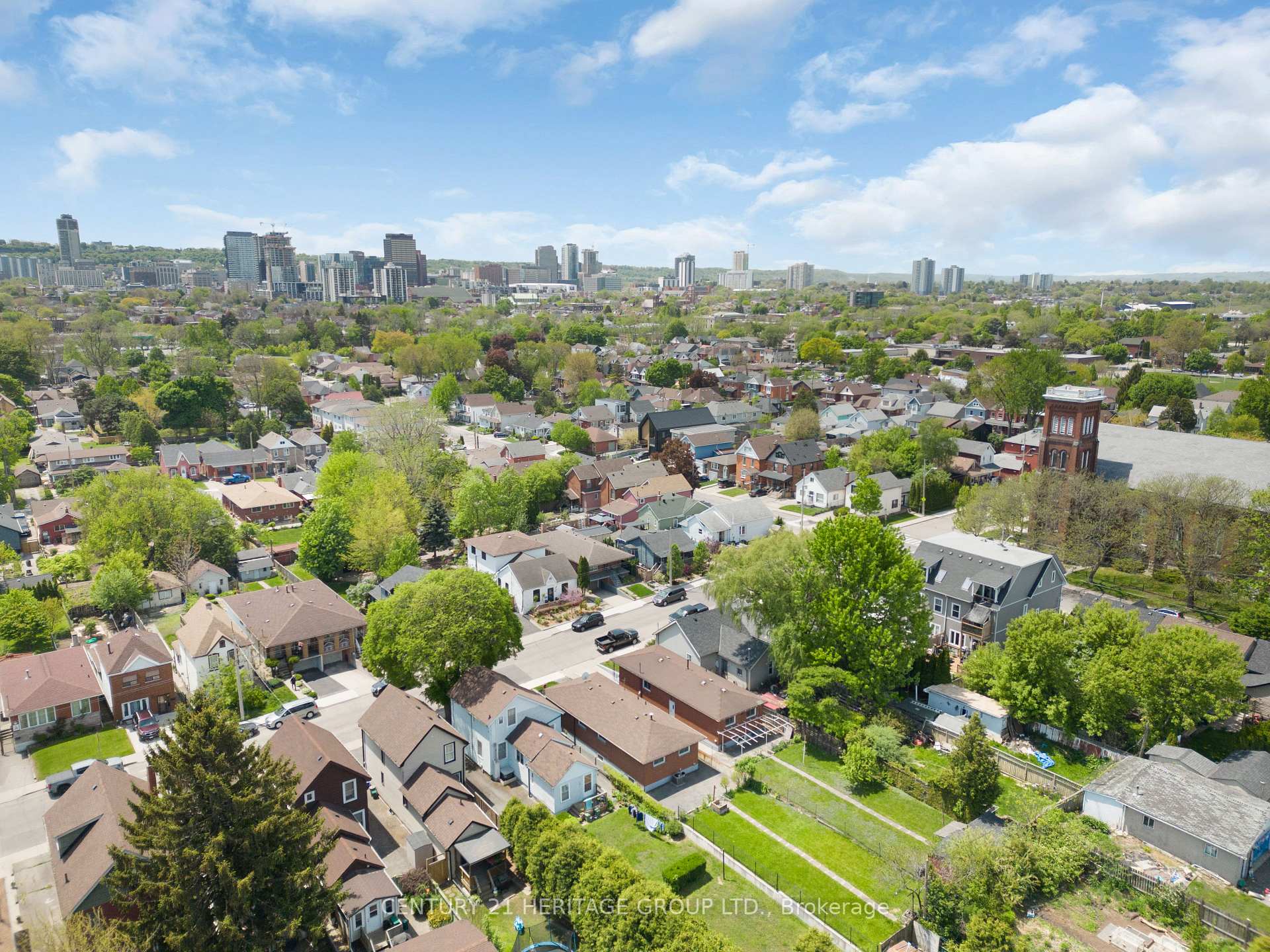 Photo 50 of 133 Picton Street E, Hamilton, North End — HOMEH