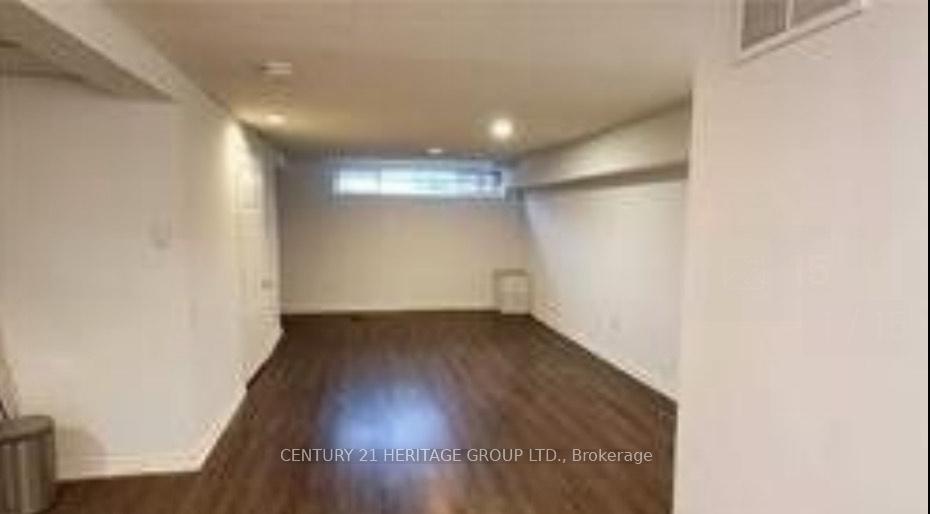 Photo 3 of Unit Bsmt, 3 Richardson Drive, Aurora, Aurora Highlands — HOMEH