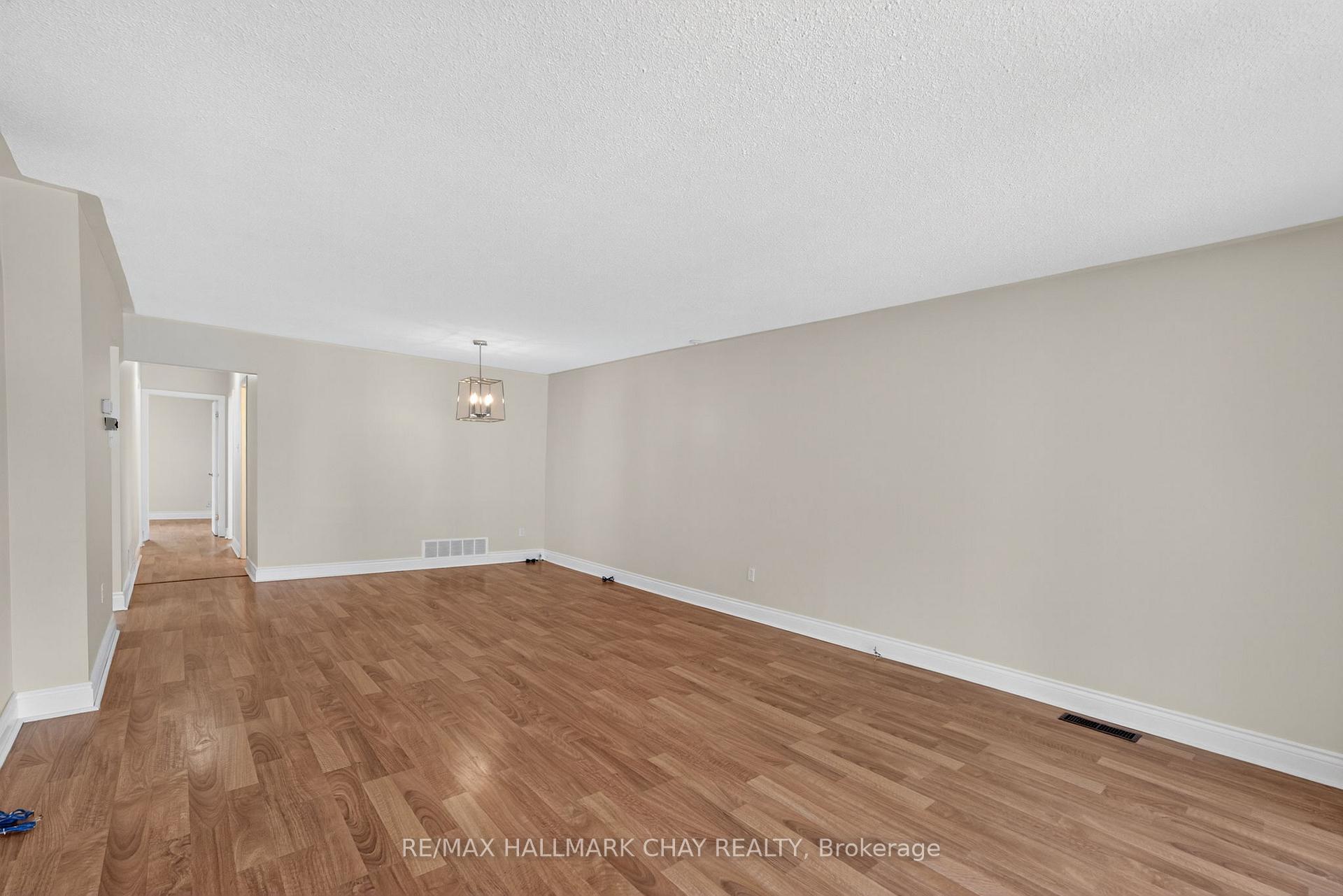 Photo 11 of 55 Highcroft Road, Barrie, Allandale Heights — HOMEH
