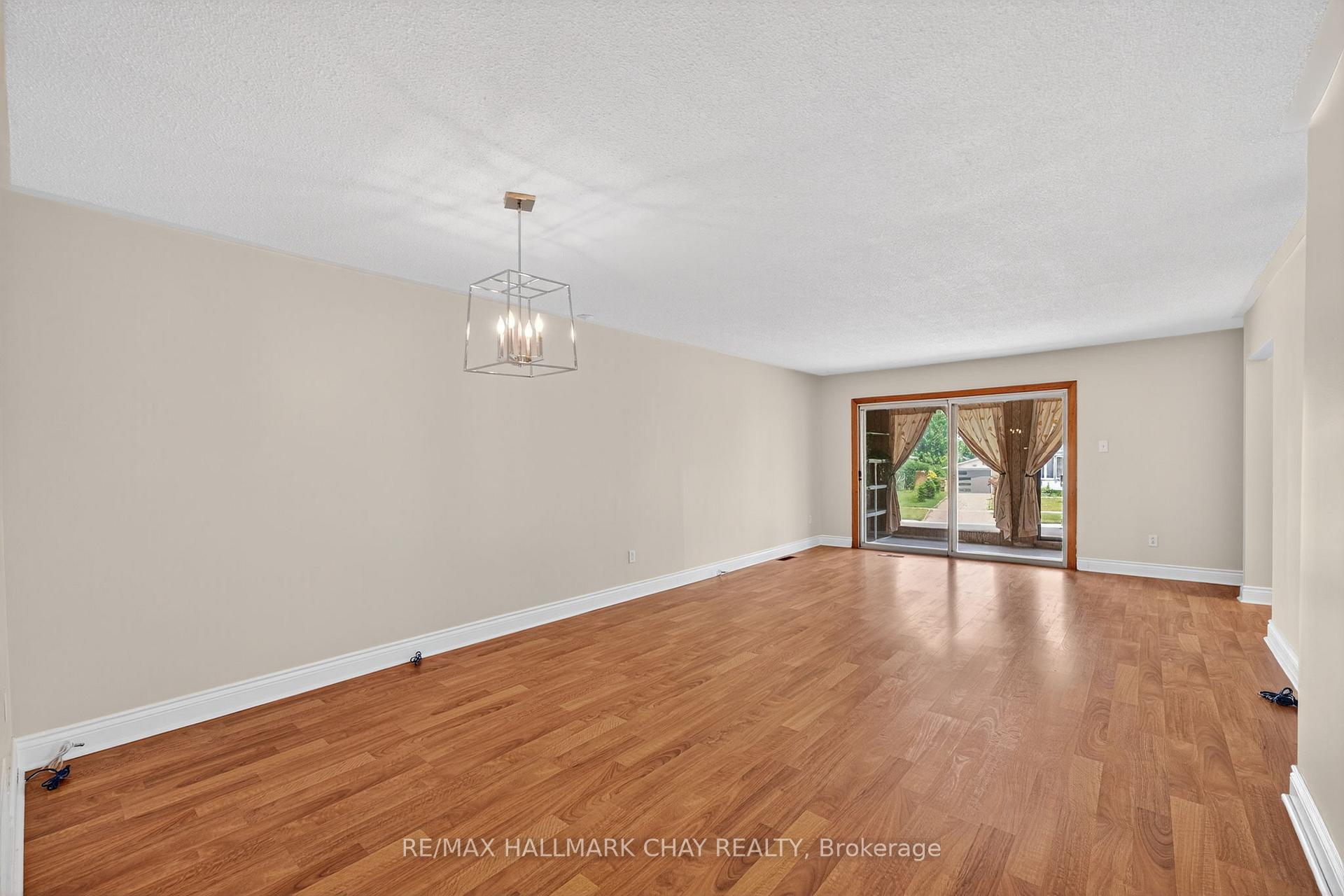 Photo 13 of 55 Highcroft Road, Barrie, Allandale Heights — HOMEH