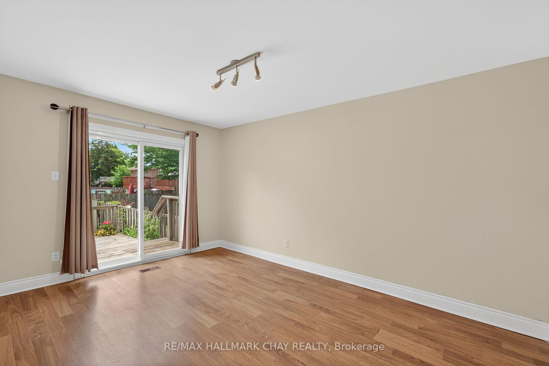Photo 17 of 55 Highcroft Road, Barrie, Allandale Heights — HOMEH
