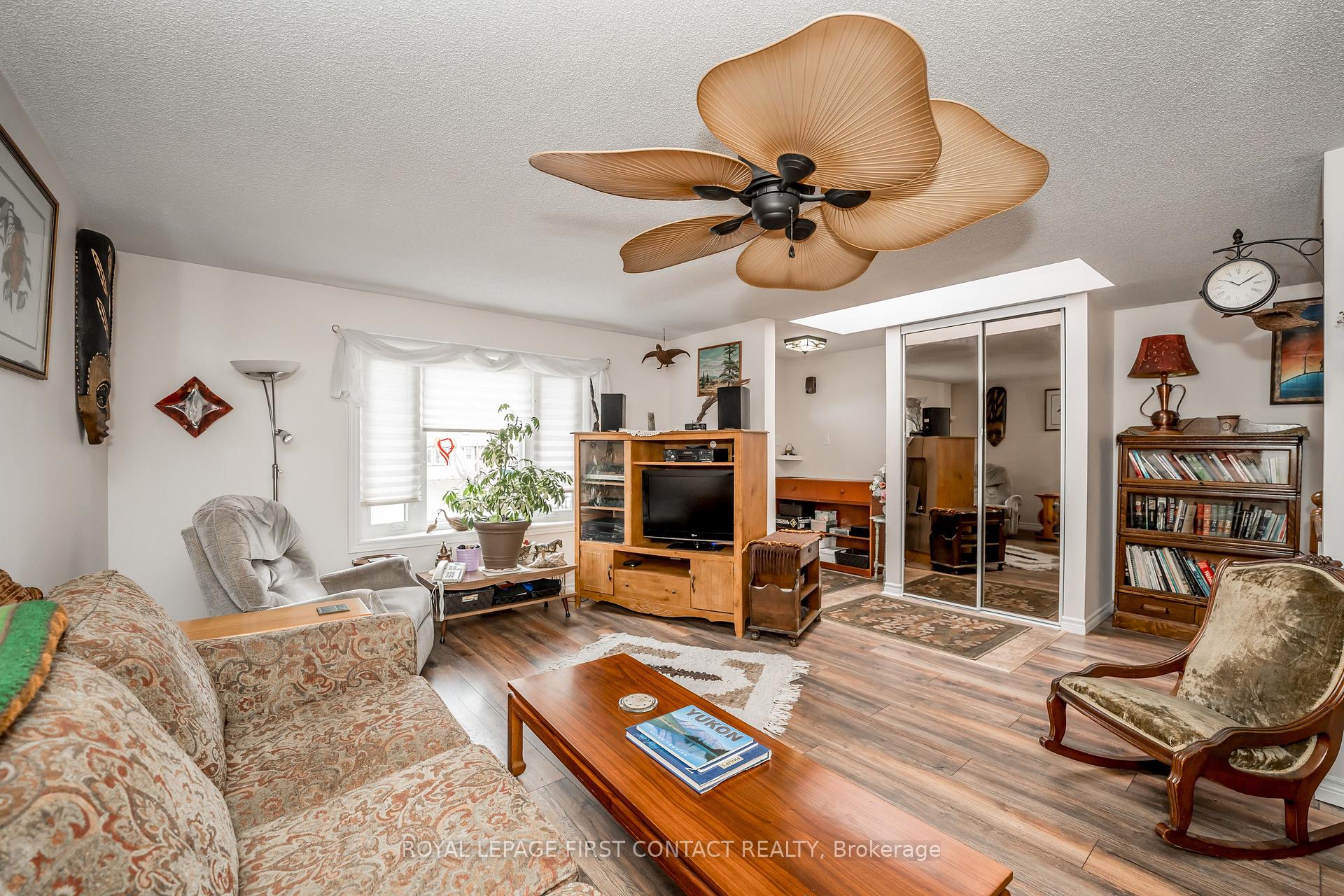 Photo 6 of 91 Irwin Drive, Barrie, Northwest — HOMEH