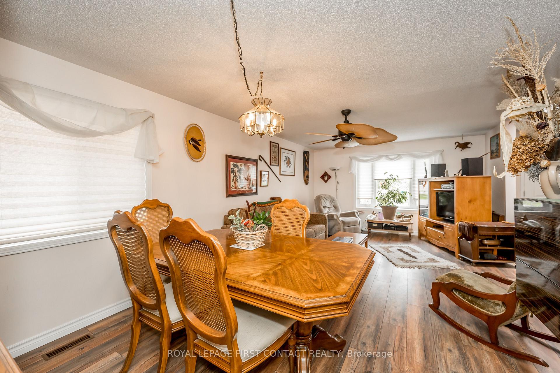 Photo 9 of 91 Irwin Drive, Barrie, Northwest — HOMEH