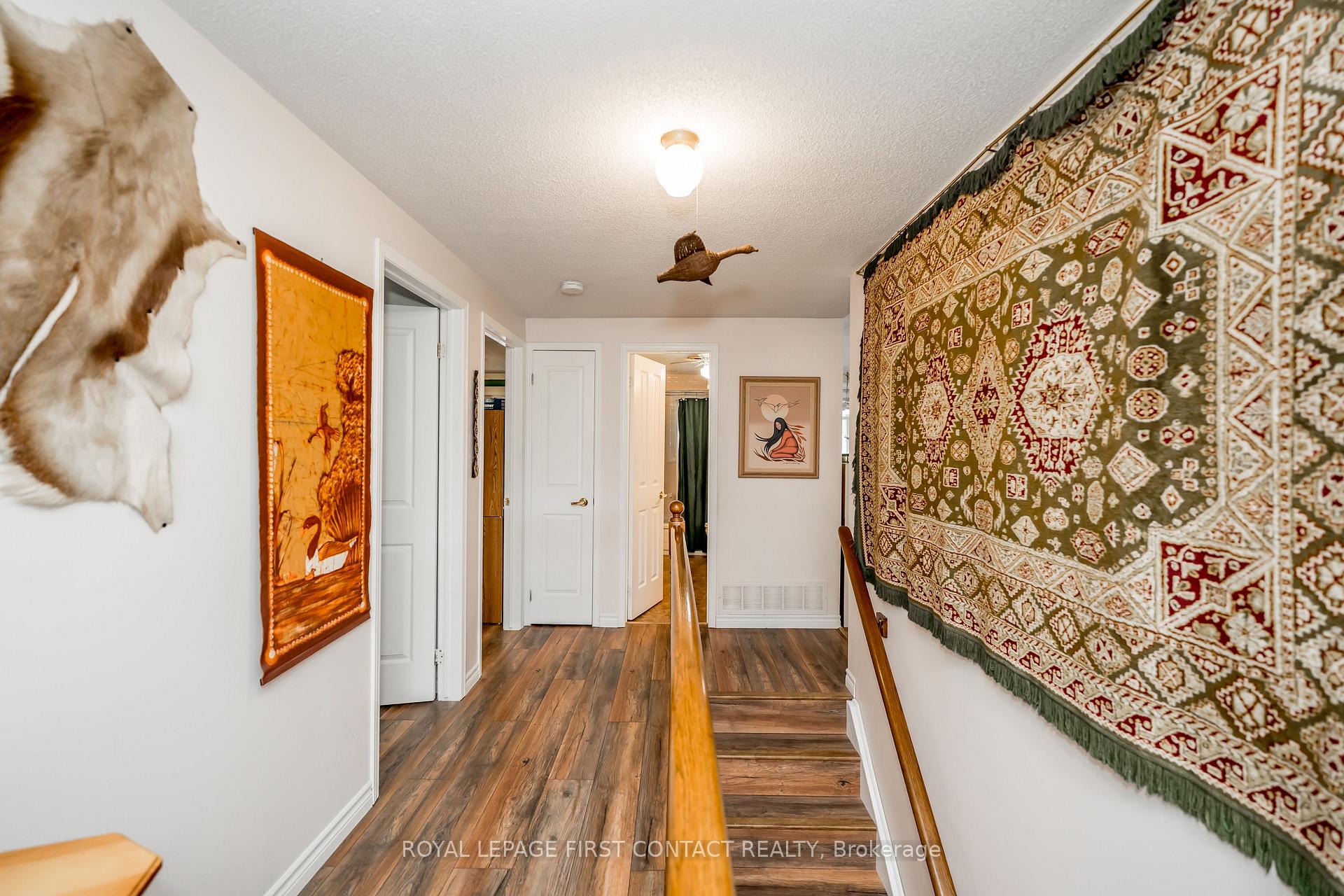 Photo 18 of 91 Irwin Drive, Barrie, Northwest — HOMEH