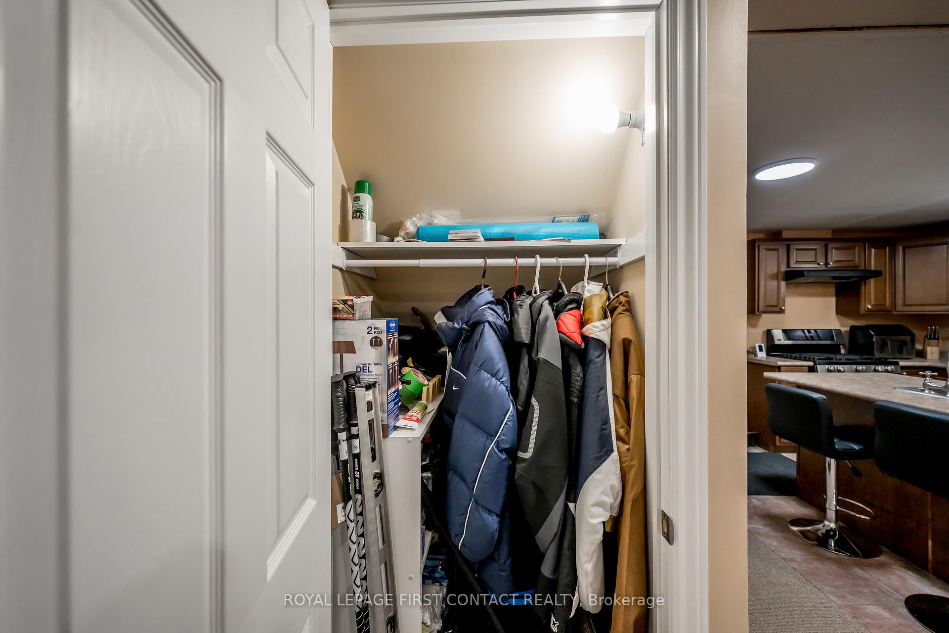 Photo 25 of 91 Irwin Drive, Barrie, Northwest — HOMEH