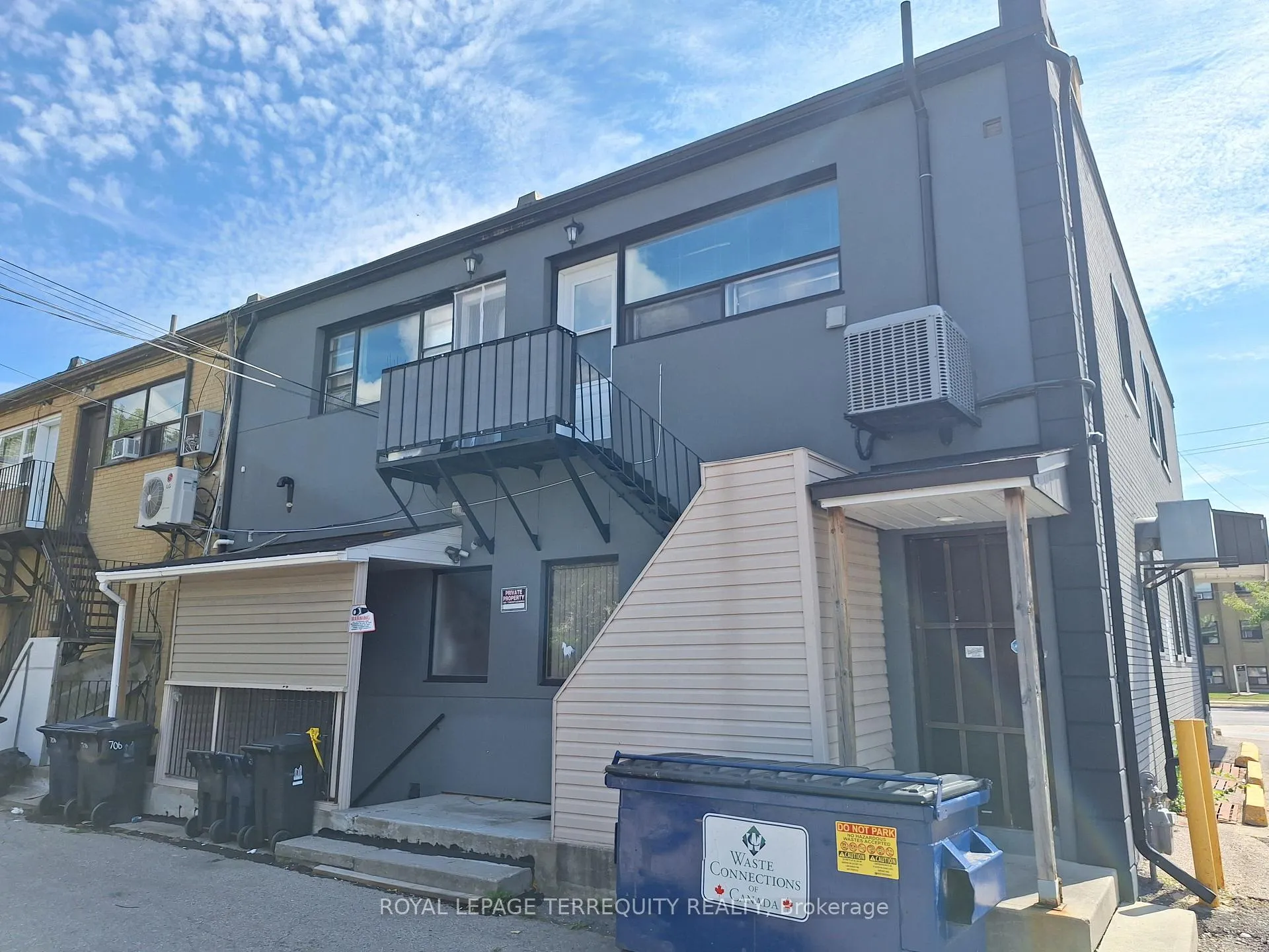 Photo 1 of 266 Albright Rd, Brampton, Fletcher's Creek Village — HOMEH