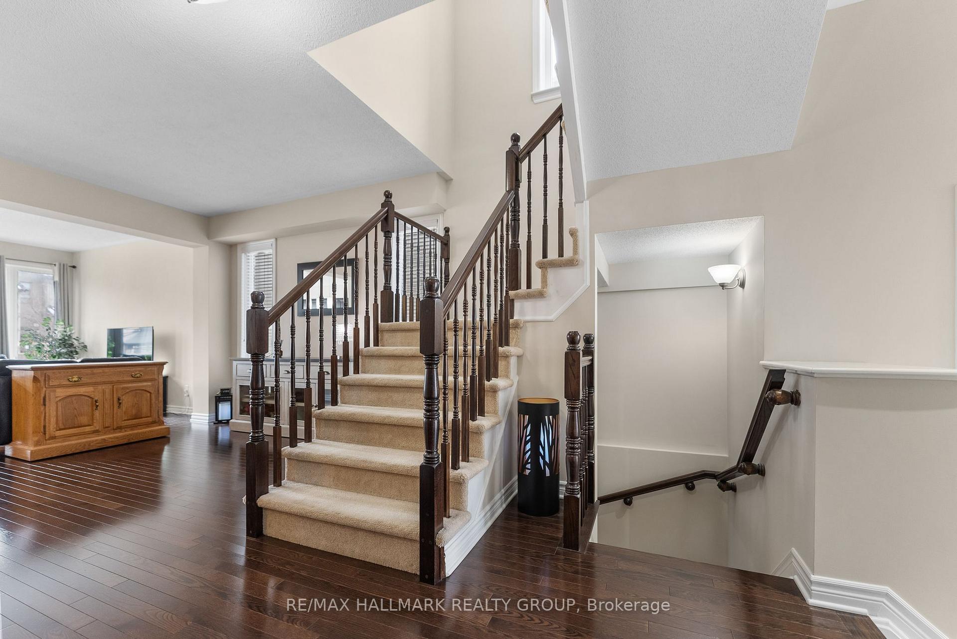 Photo 64 of 957 Cobble Hill Drive, Ottawa, Barrhaven - Cedargrove/Fraserdale — HOMEH