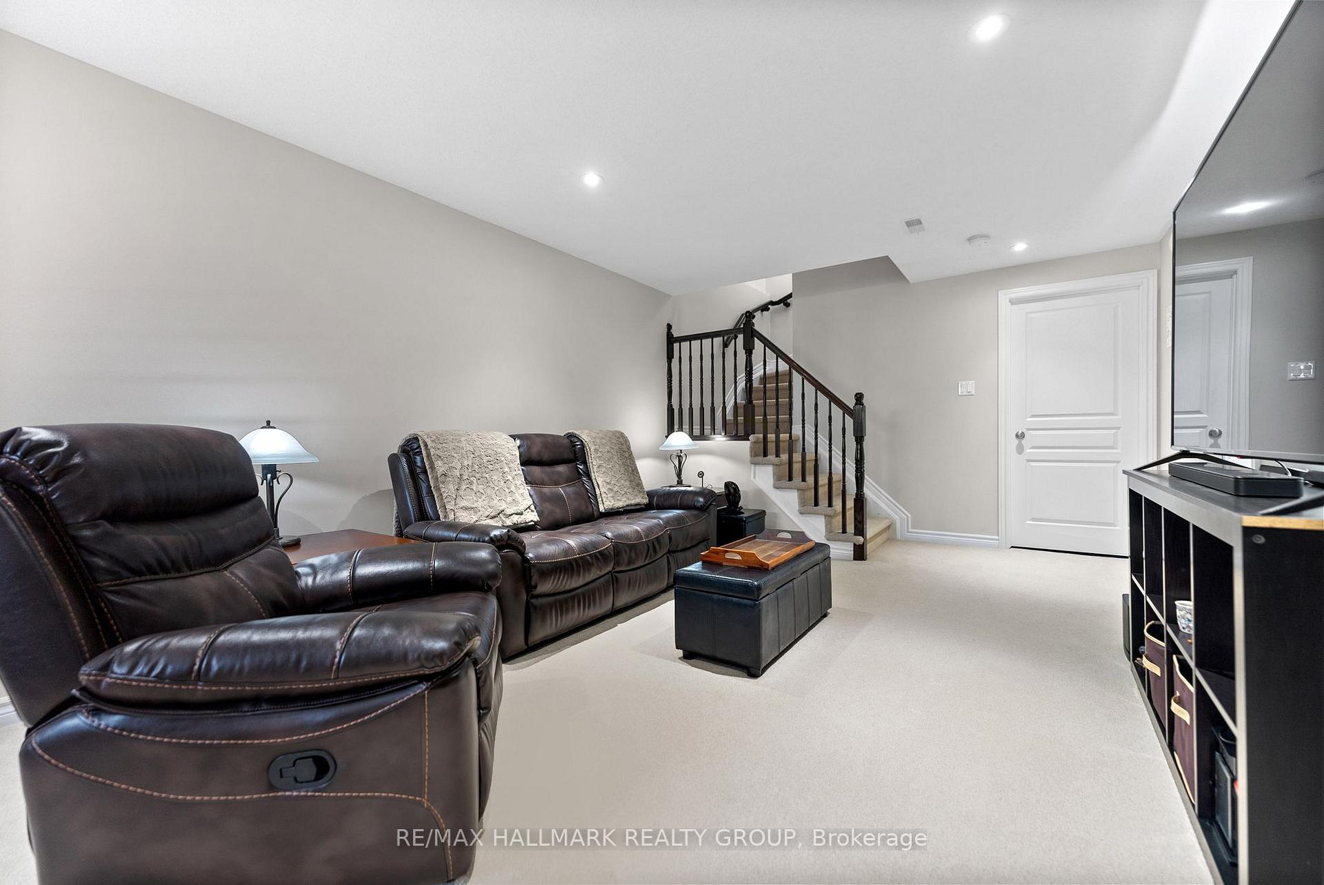 Photo 57 of 957 Cobble Hill Drive, Ottawa, Barrhaven - Cedargrove/Fraserdale — HOMEH