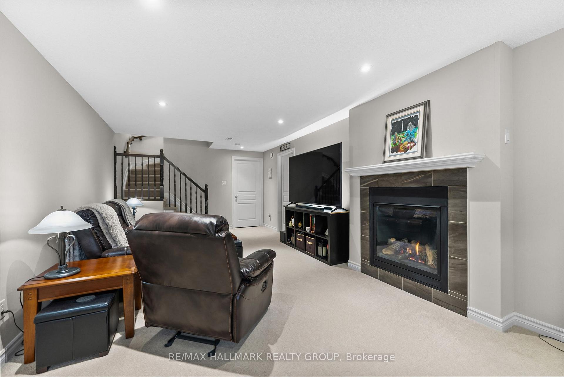 Photo 58 of 957 Cobble Hill Drive, Ottawa, Barrhaven - Cedargrove/Fraserdale — HOMEH
