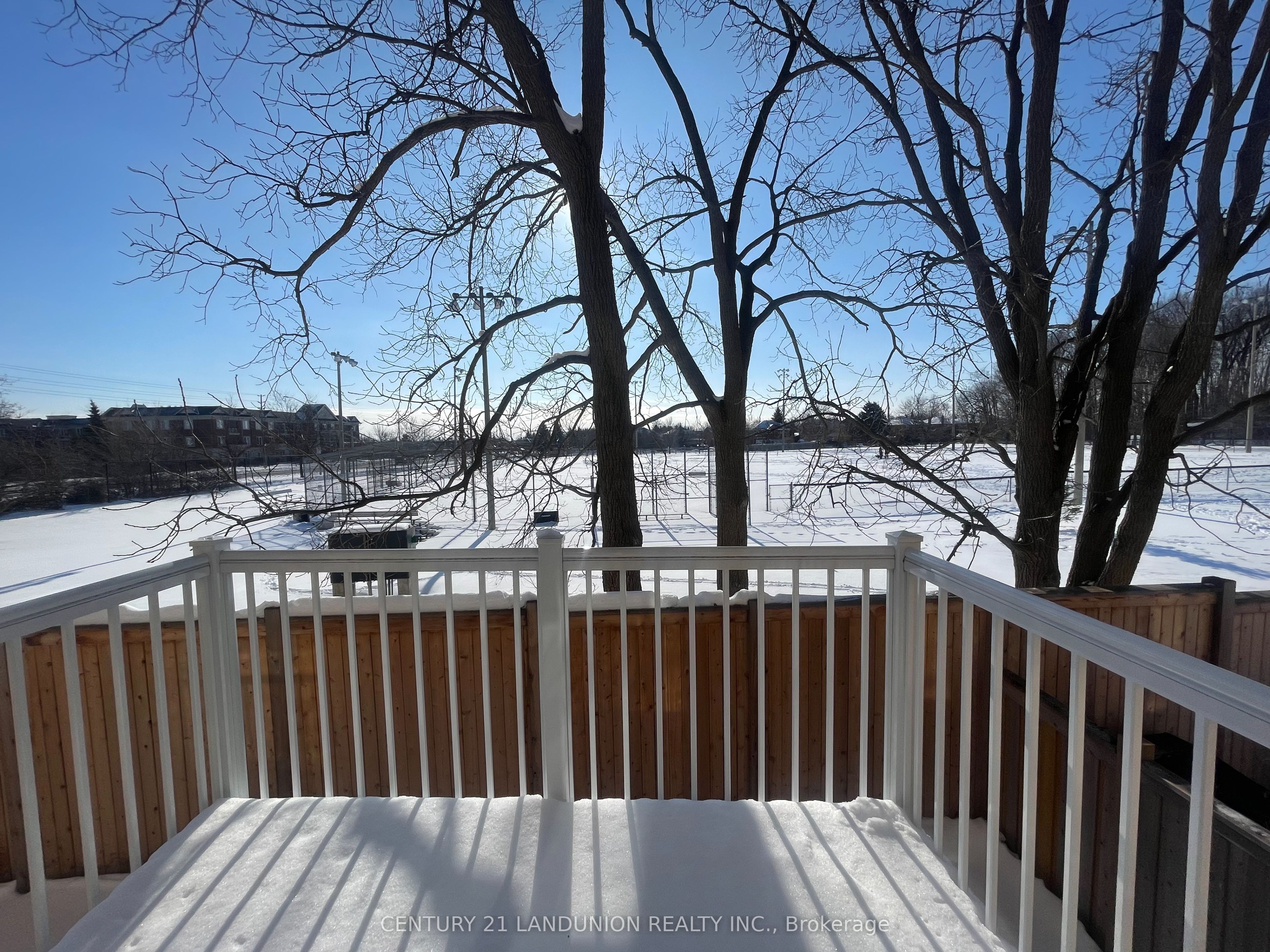 Photo 72 of 17 McConaghy Court, Vaughan, Maple — HOMEH