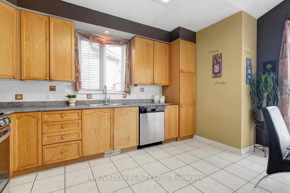 Photo 18 of 9 Rodeo Drive, Ottawa, Barrhaven - Longfields — HOMEH