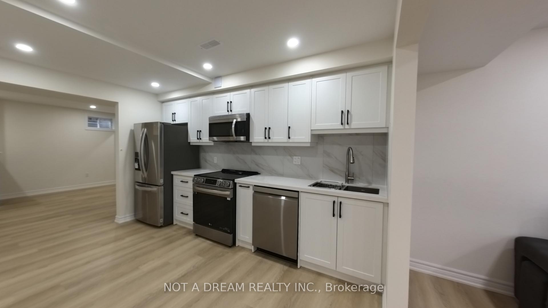Photo 16 of Unit Bsmt, 31 Columbia Road, Barrie, Holly — HOMEH