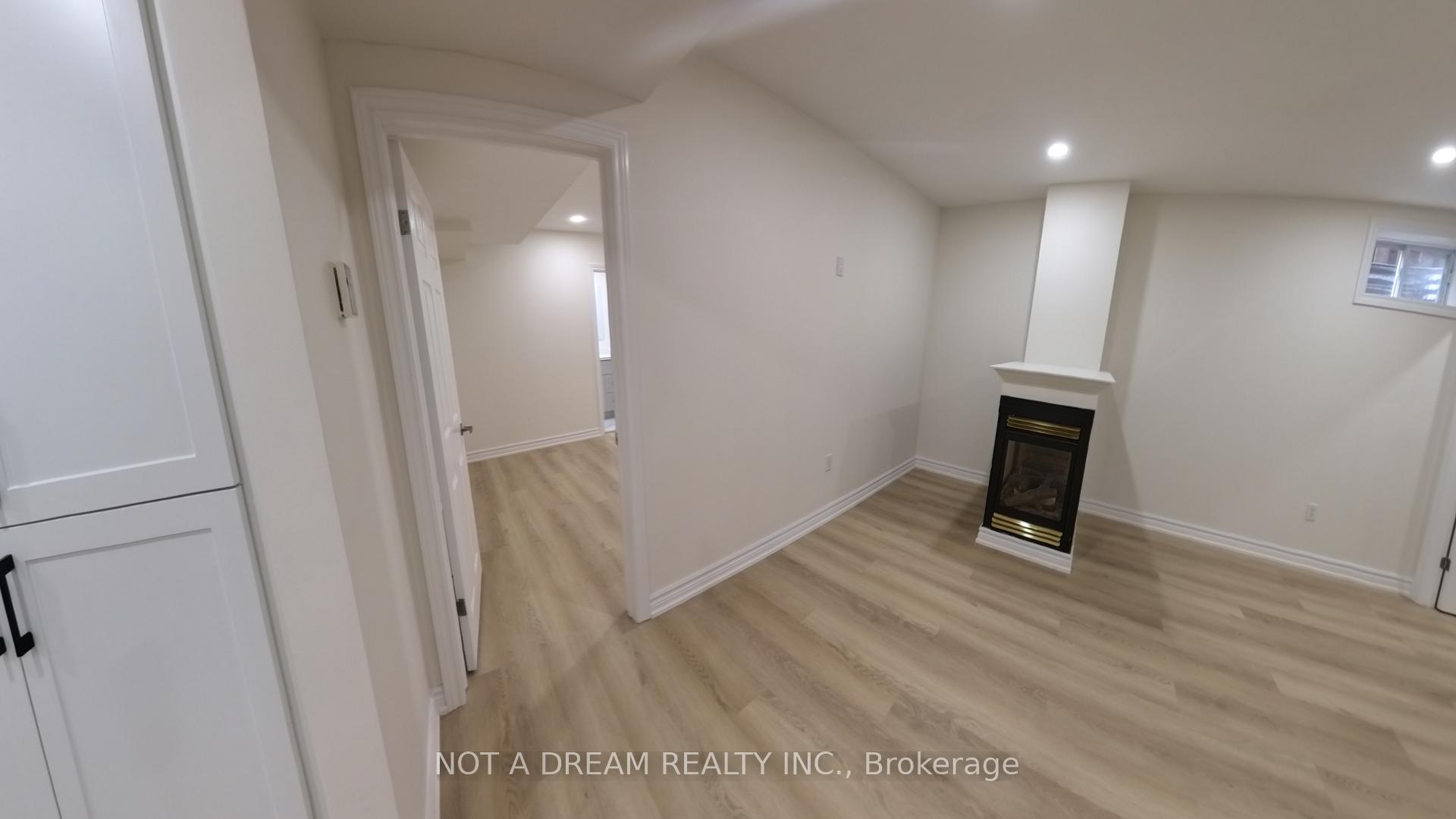 Photo 21 of Unit Bsmt, 31 Columbia Road, Barrie, Holly — HOMEH