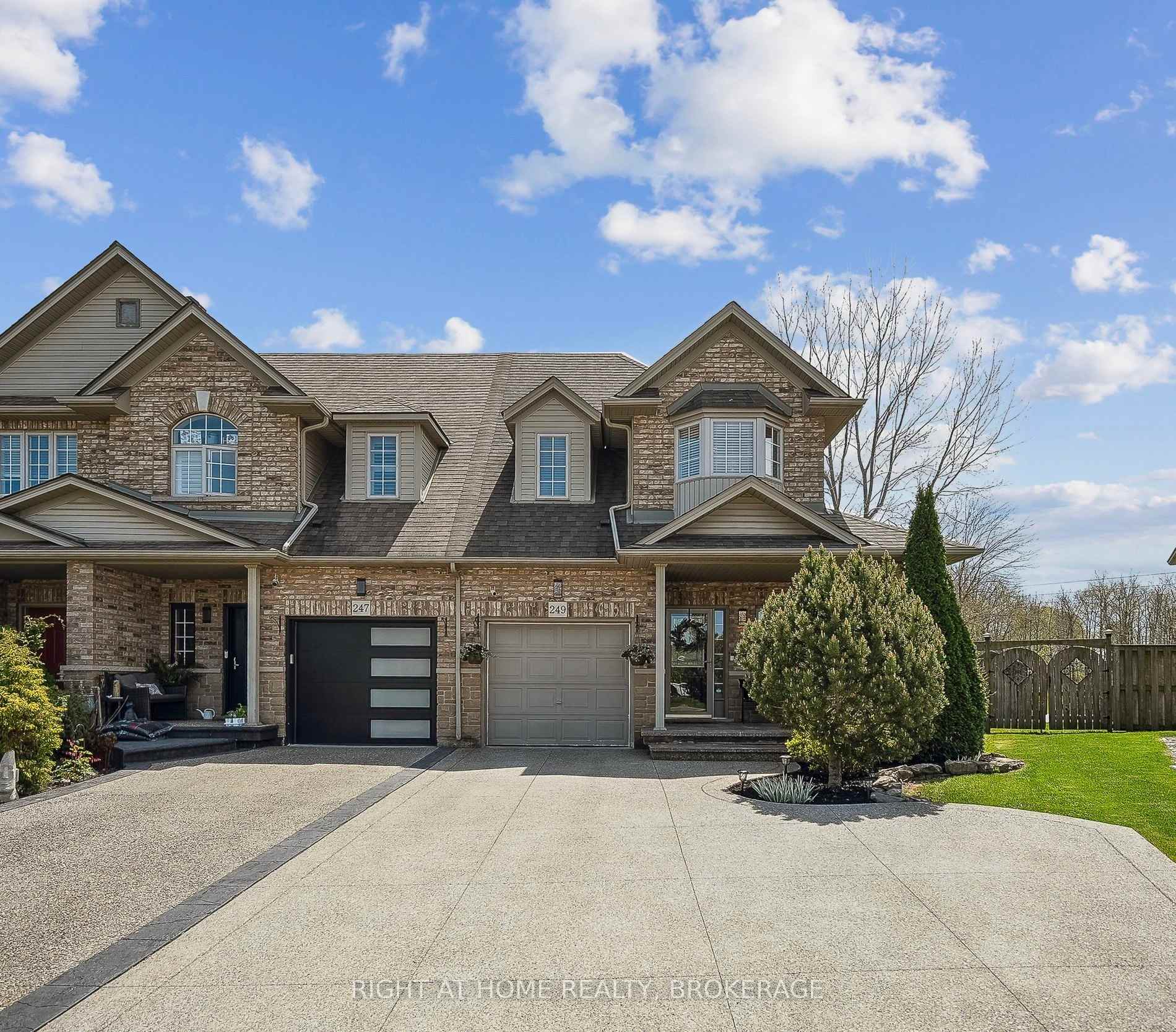 Photo 2 of 249 Southbrook Drive, Hamilton, Binbrook — HOMEH