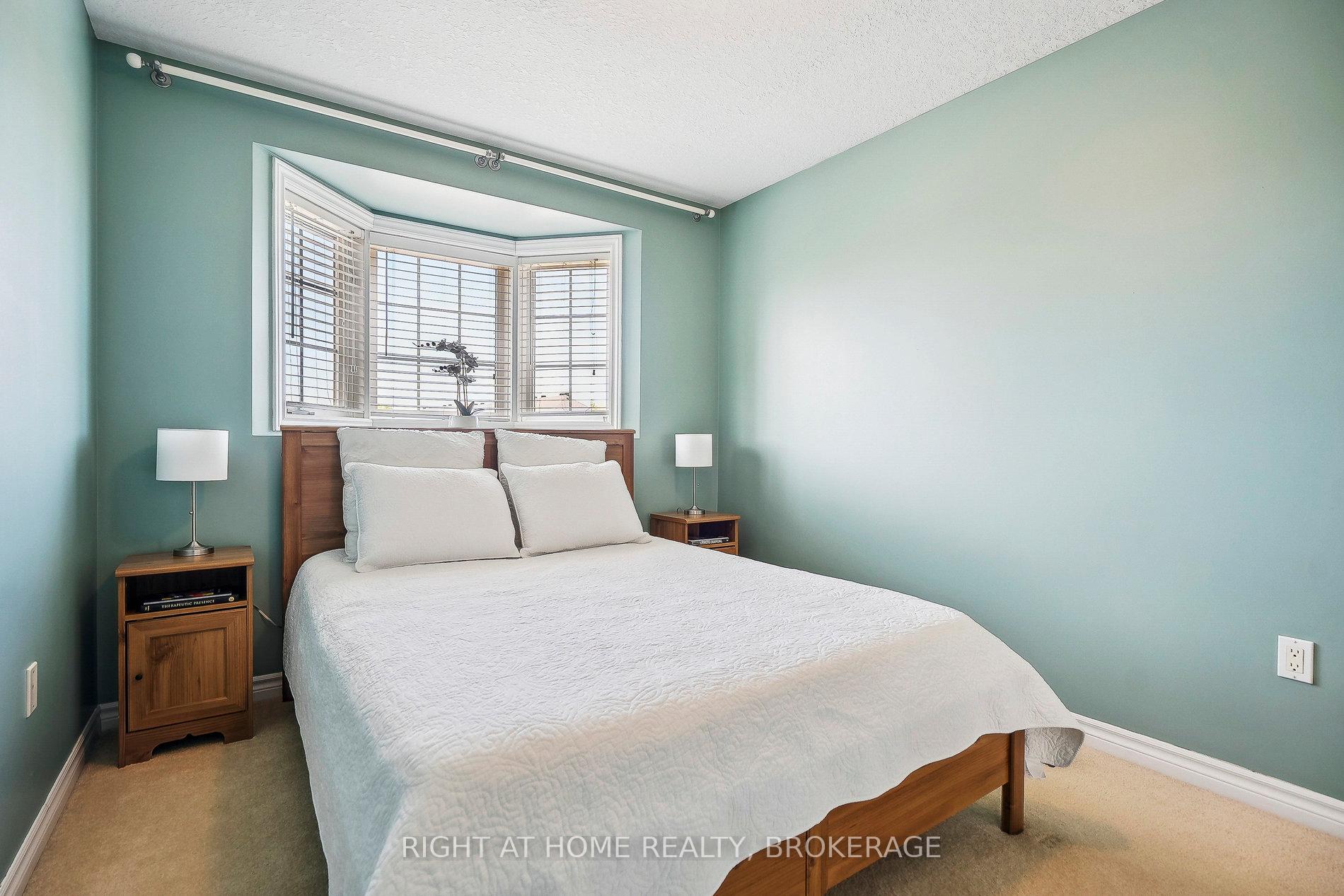 Photo 24 of 249 Southbrook Drive, Hamilton, Binbrook — HOMEH