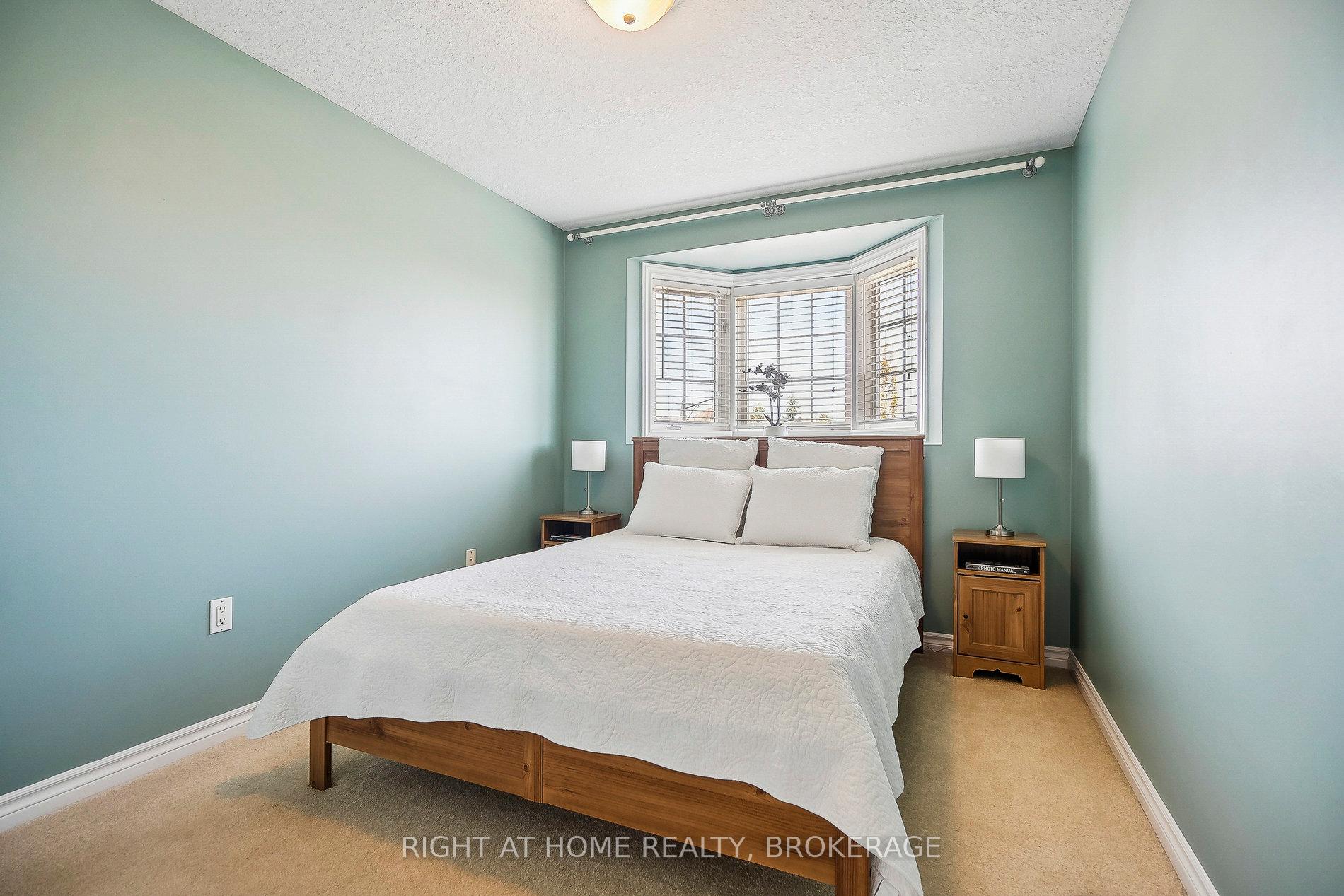 Photo 25 of 249 Southbrook Drive, Hamilton, Binbrook — HOMEH