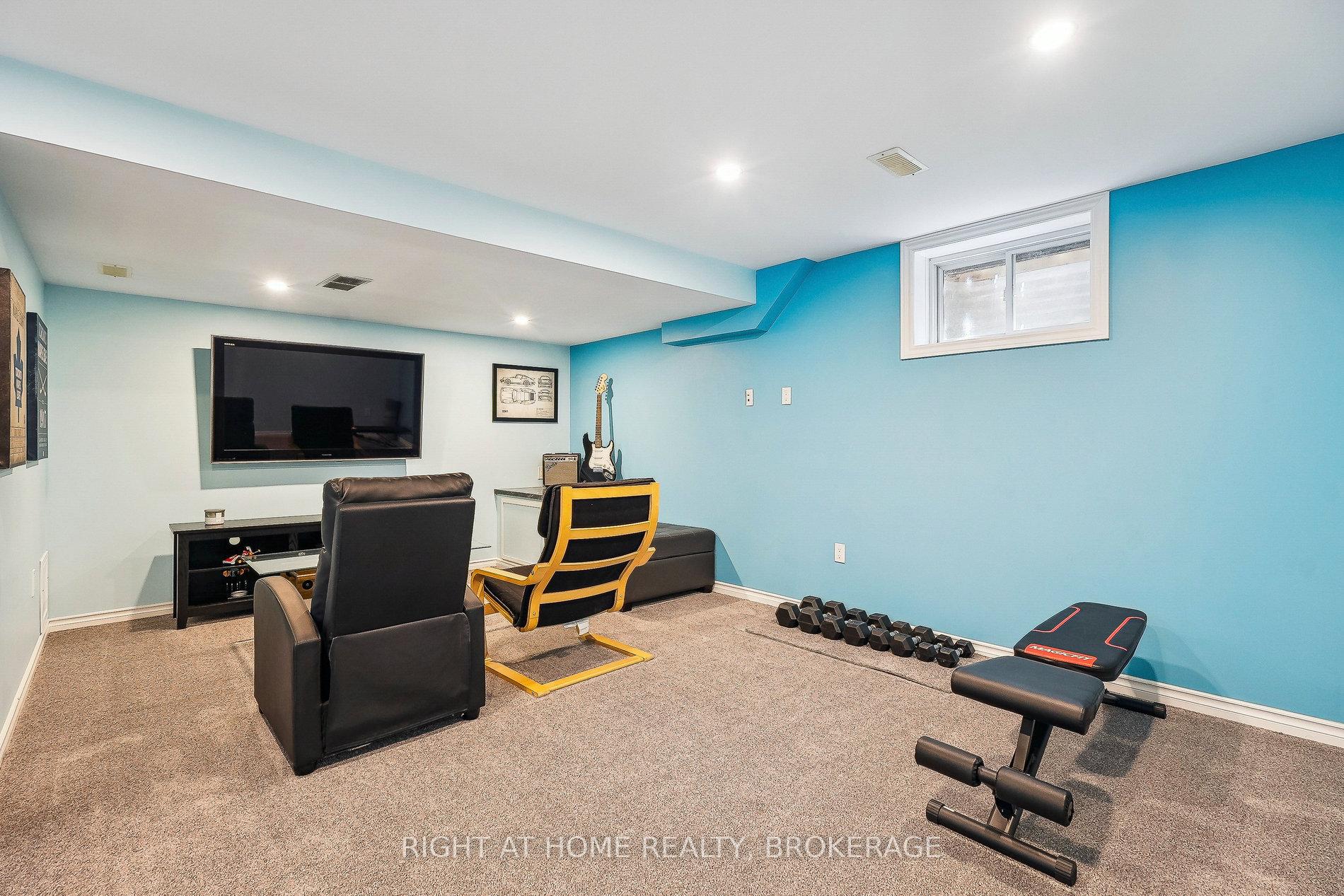 Photo 31 of 249 Southbrook Drive, Hamilton, Binbrook — HOMEH