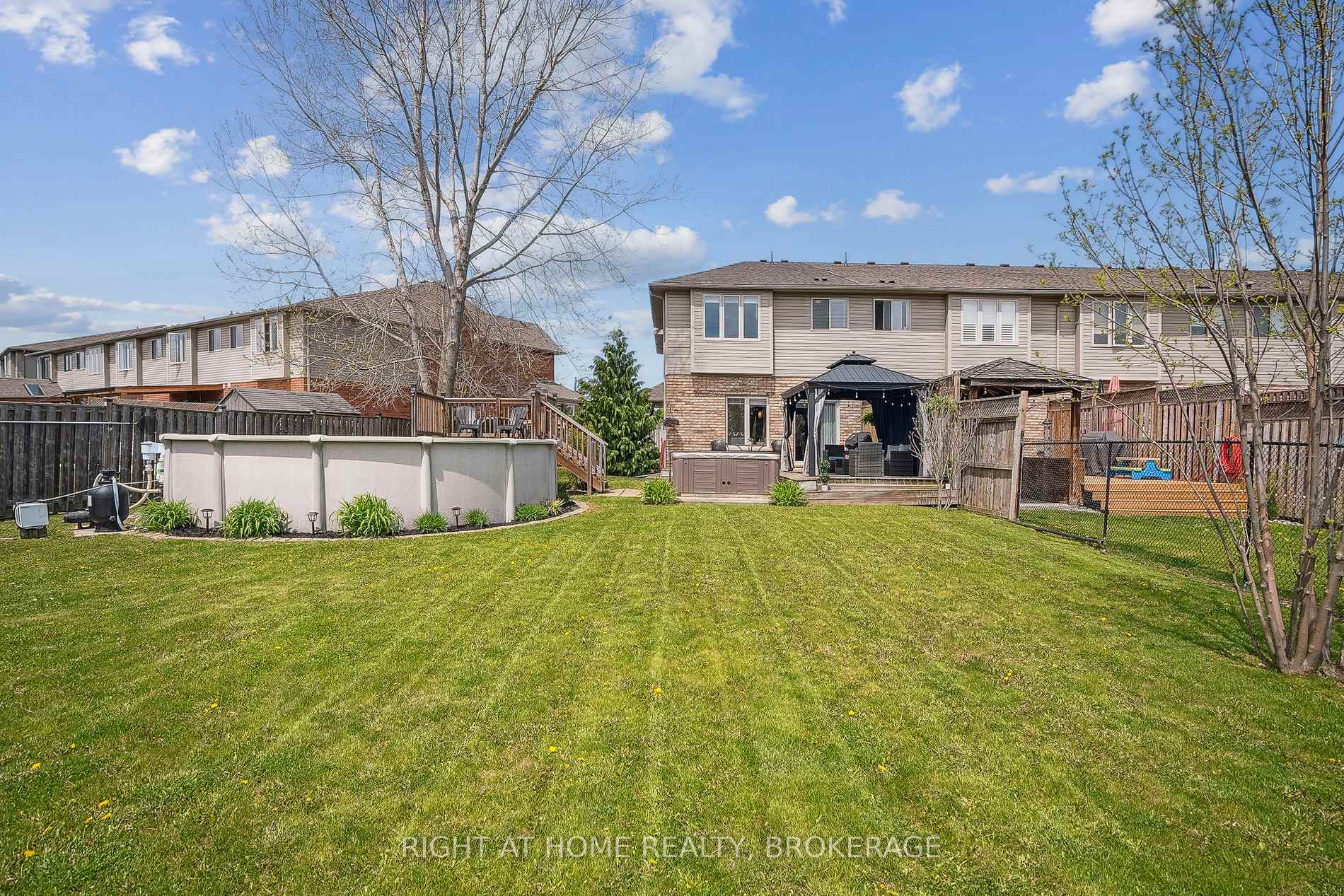 Photo 34 of 249 Southbrook Drive, Hamilton, Binbrook — HOMEH
