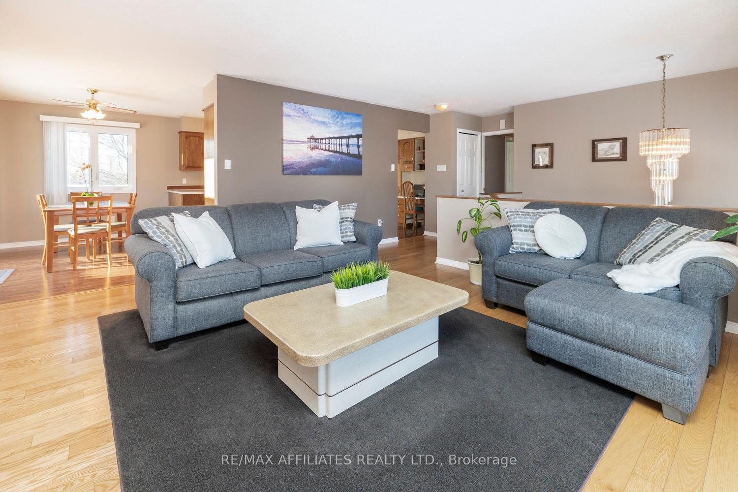 Photo 7 of 108 Deer Lane, Beckwith, Beckwith Twp — HOMEH