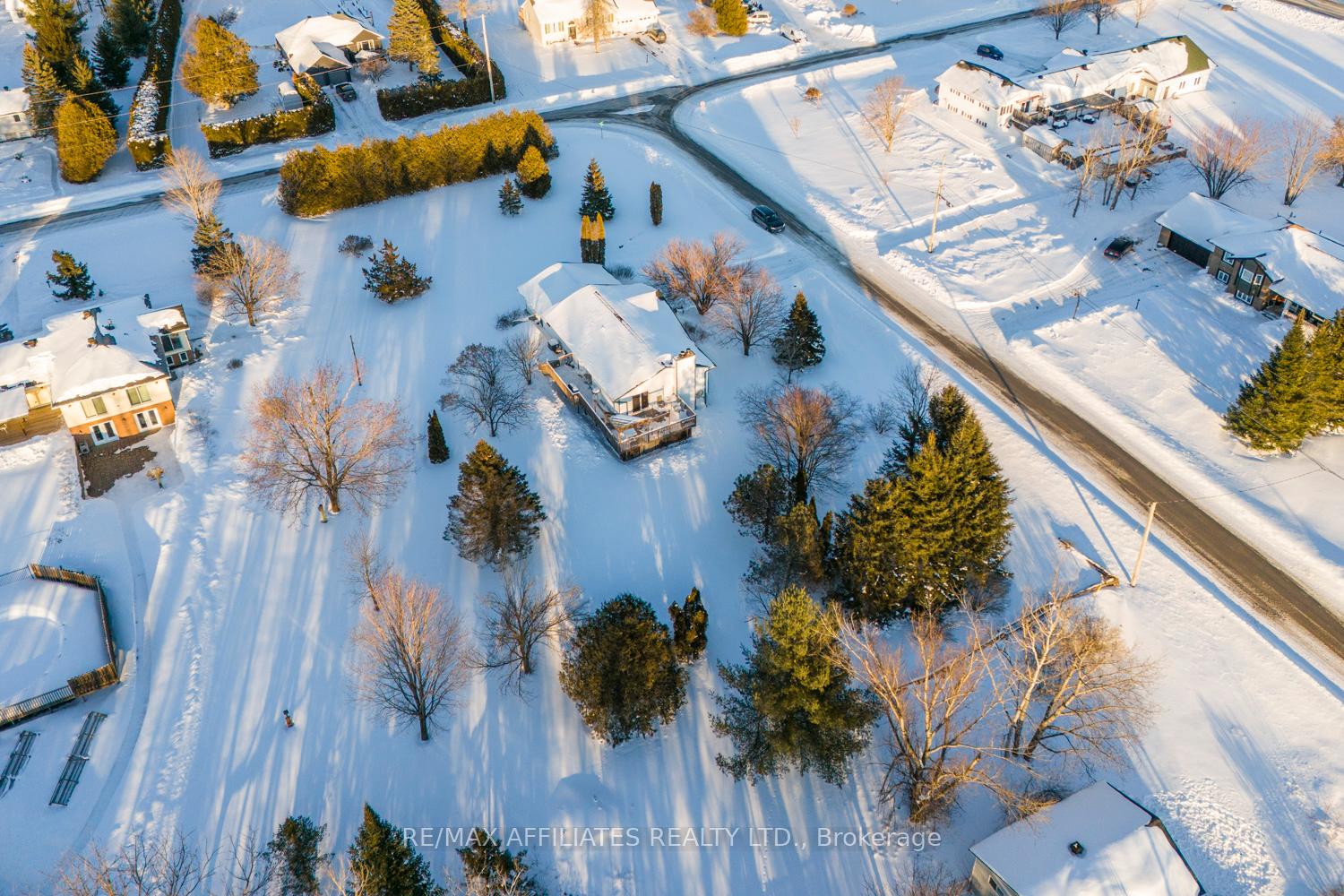 Photo 48 of 108 Deer Lane, Beckwith, Beckwith Twp — HOMEH