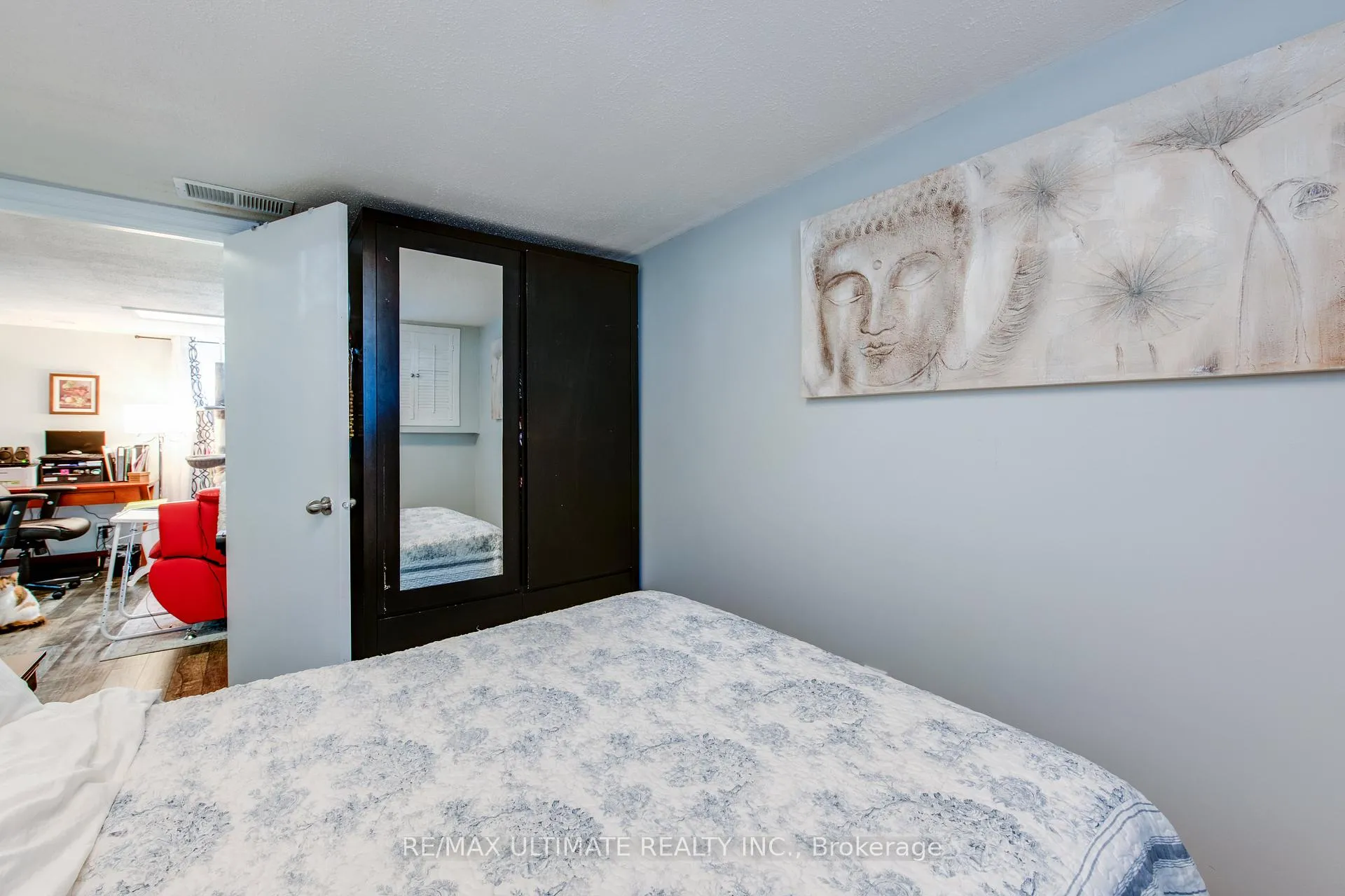 Photo 21 of 79 Aloma Cres, Brampton, Avondale — HOMEH