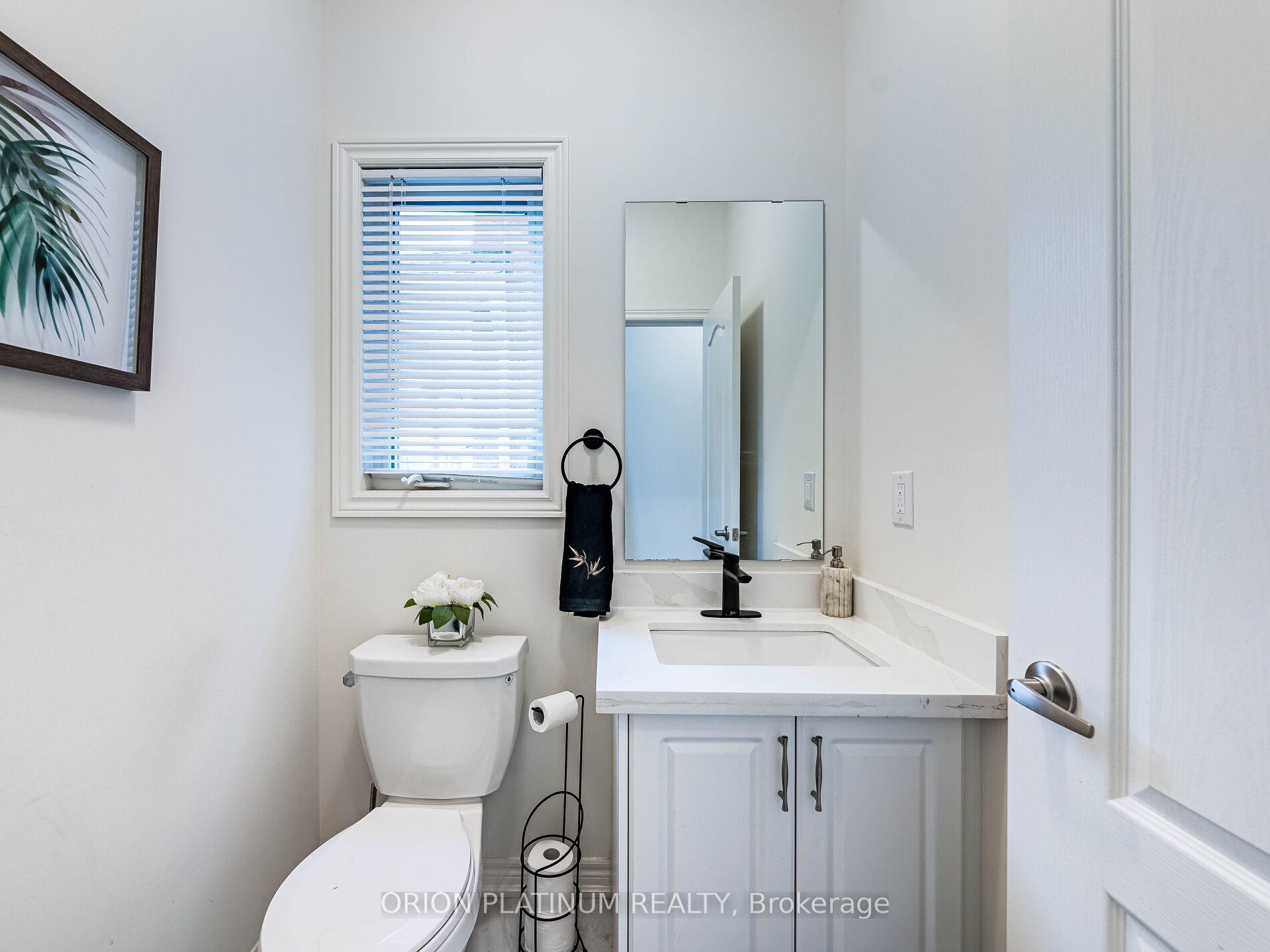Photo 25 of 22 Holcomb Terrace, Hamilton, Waterdown — HOMEH
