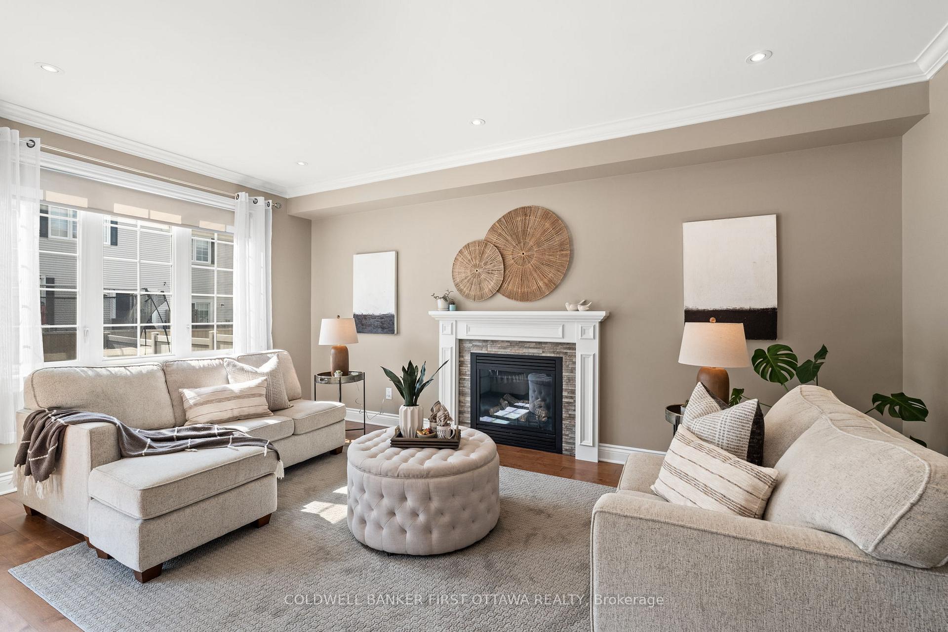 Photo 6 of 178 Chenoa Way, Ottawa, Barrhaven - Stonebridge — HOMEH