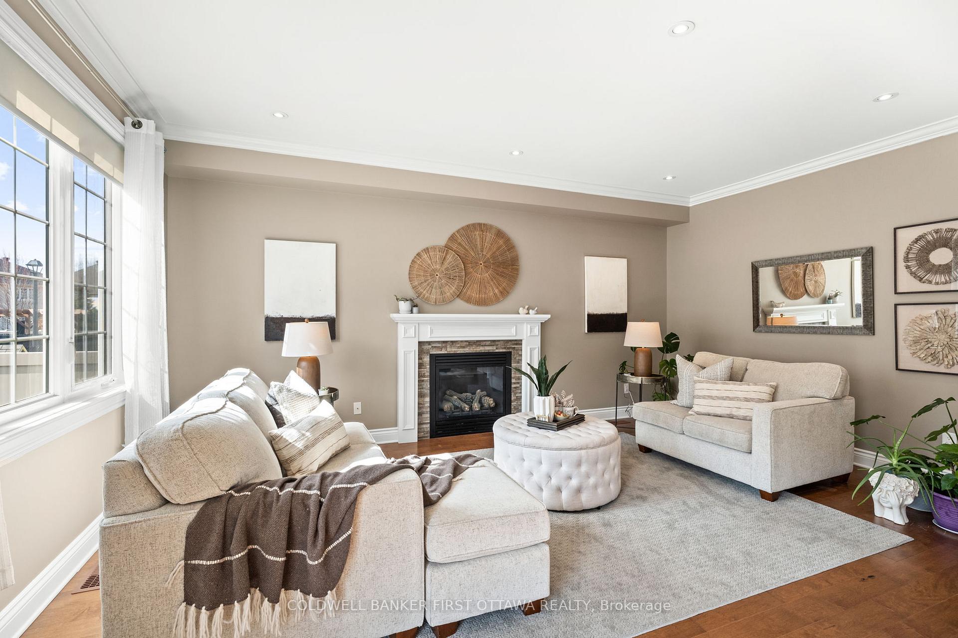 Photo 7 of 178 Chenoa Way, Ottawa, Barrhaven - Stonebridge — HOMEH