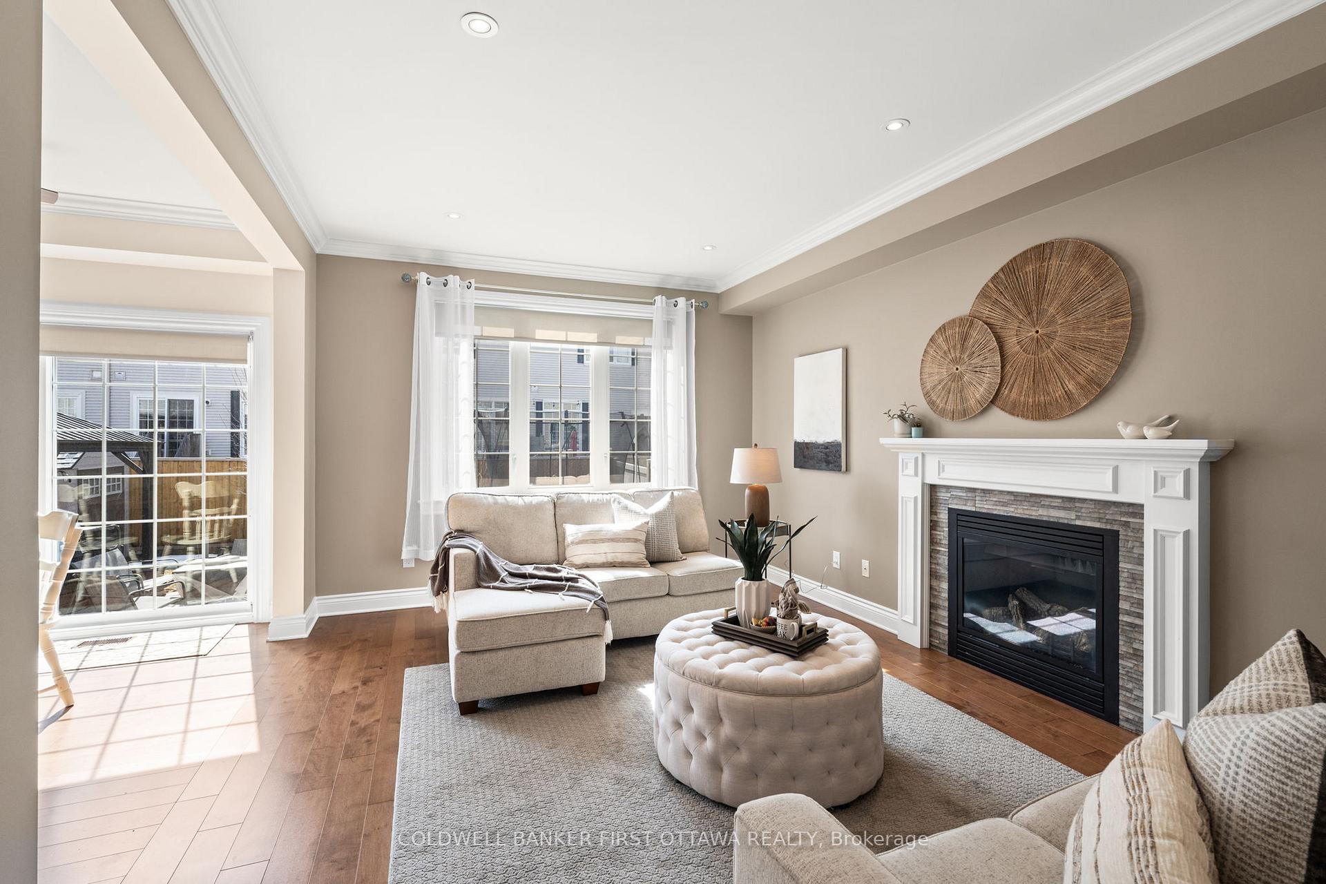 Photo 8 of 178 Chenoa Way, Ottawa, Barrhaven - Stonebridge — HOMEH