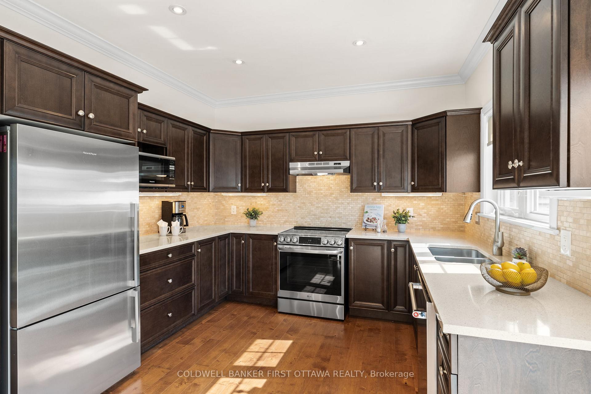 Photo 12 of 178 Chenoa Way, Ottawa, Barrhaven - Stonebridge — HOMEH