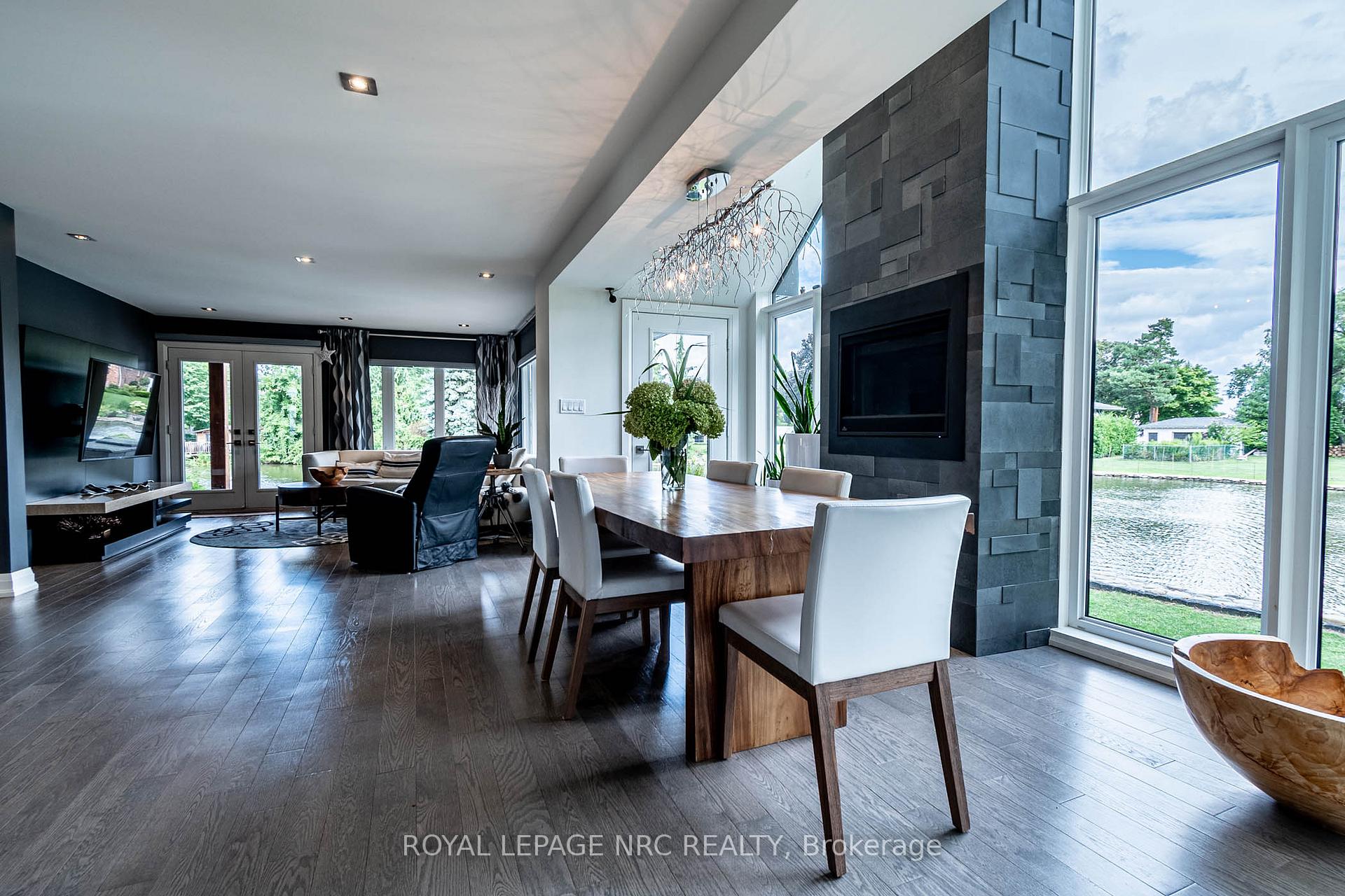 Photo 15 of 121 Teal Avenue, Hamilton, Lakeshore — HOMEH