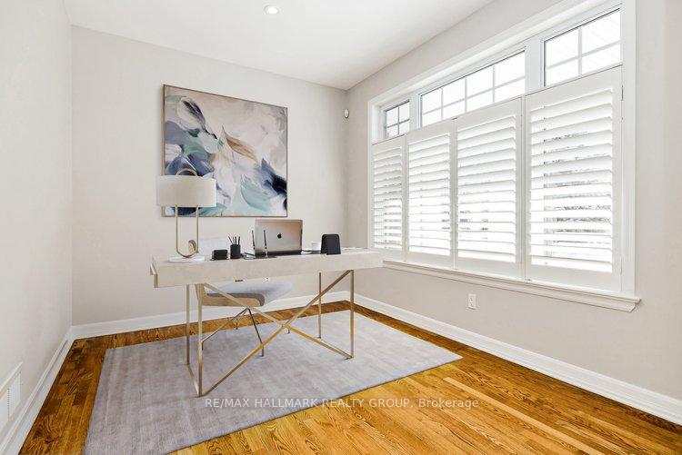 Photo 3 of 556 Erinwoods Circle, Ottawa, Barrhaven - Stonebridge — HOMEH